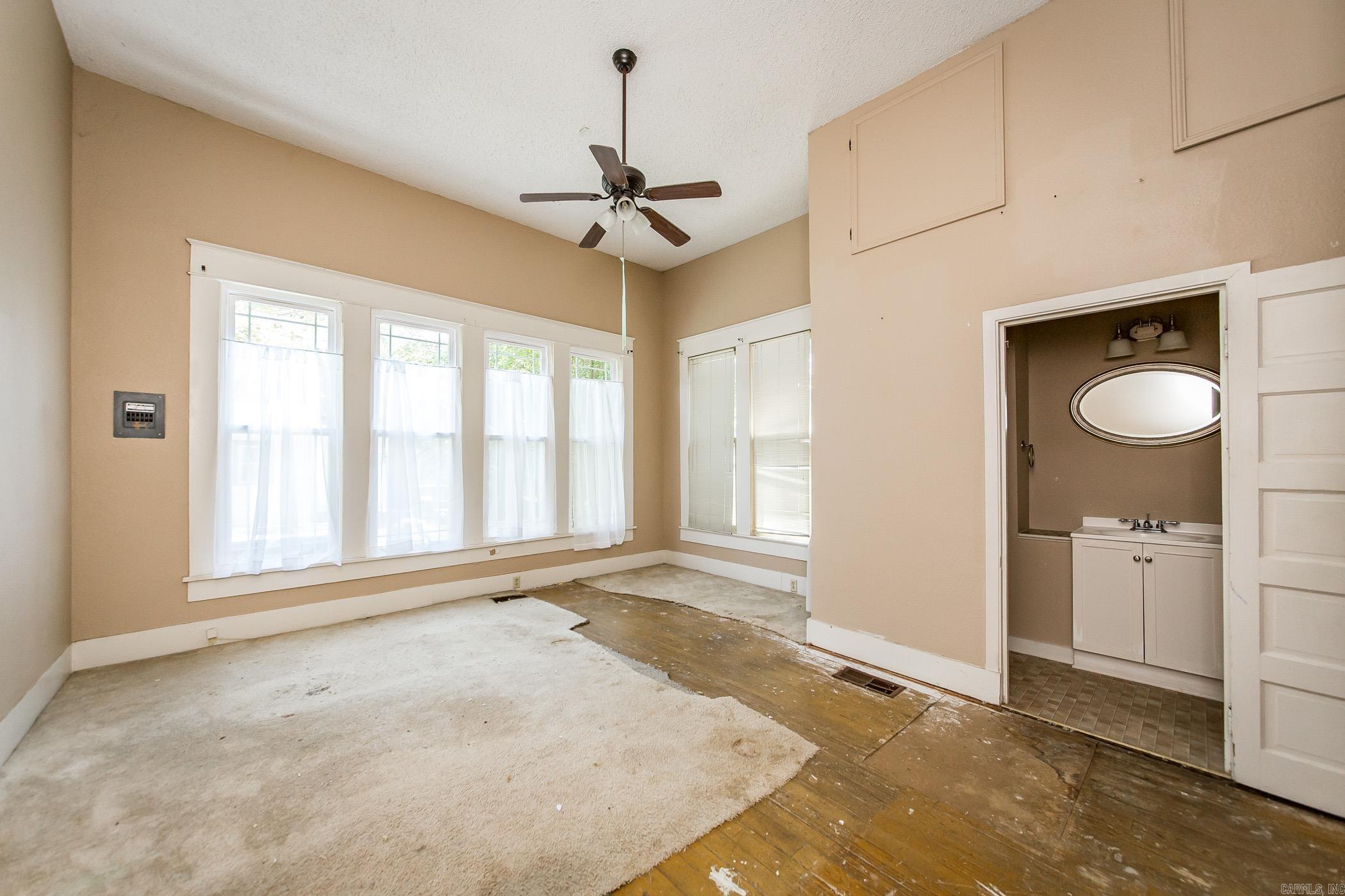 801 Crittenden  Arkadelphia, AR