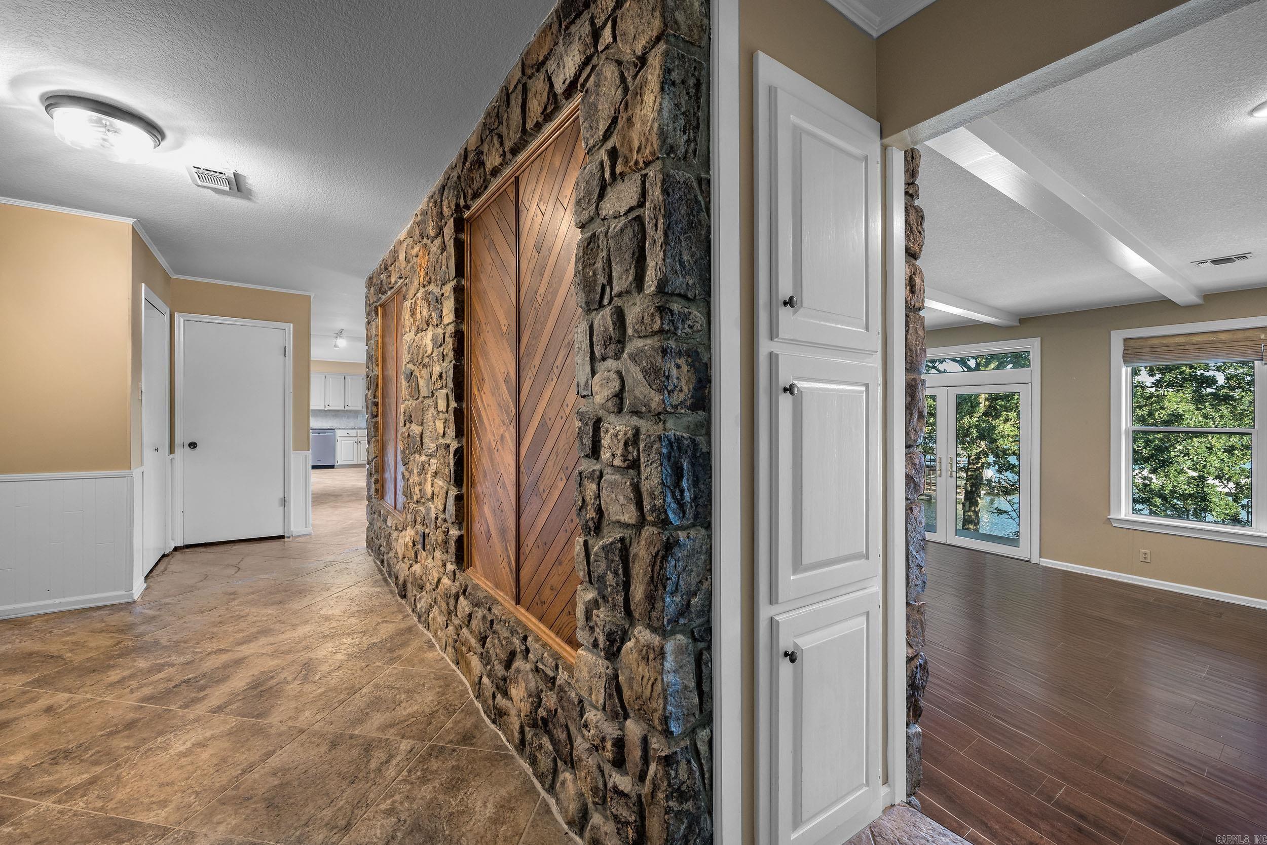 104 Stately  Hot Springs, AR
