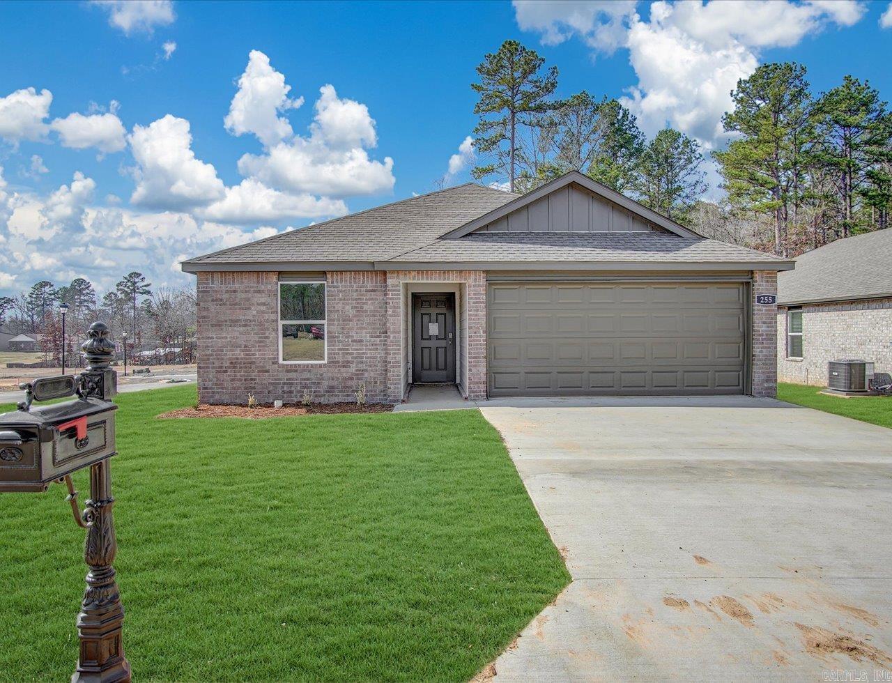 156 Preston  Hensley, AR
