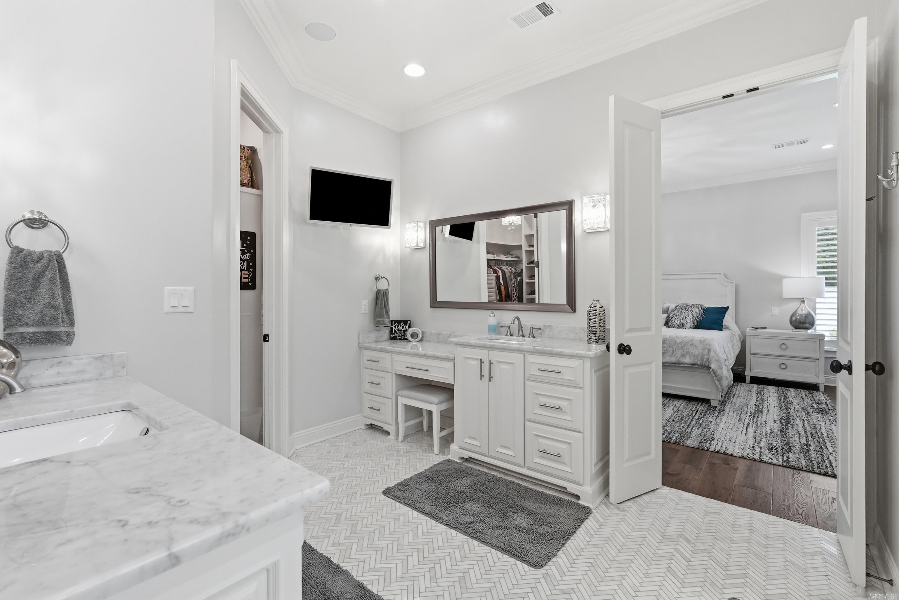 203 Ensbury  Little Rock, AR