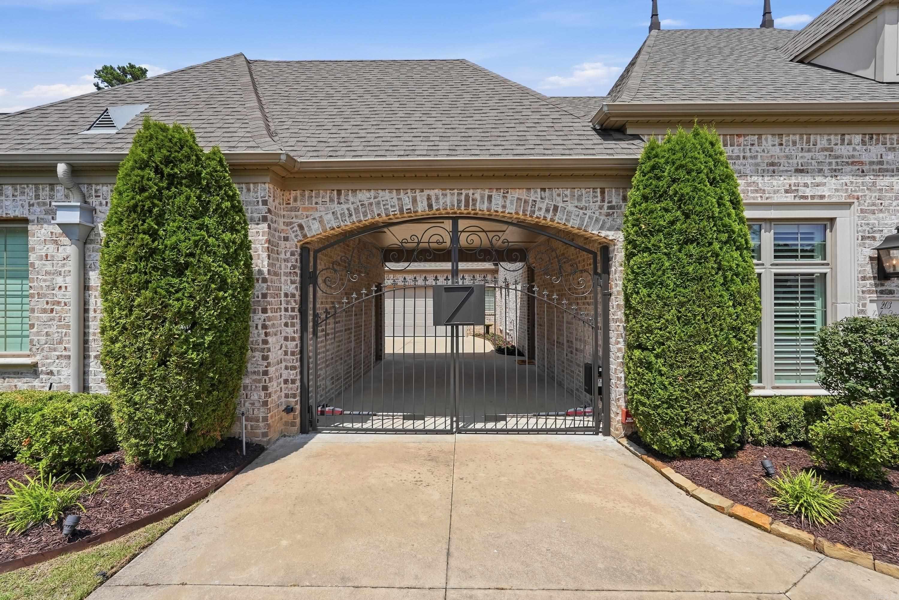 203 Ensbury  Little Rock, AR