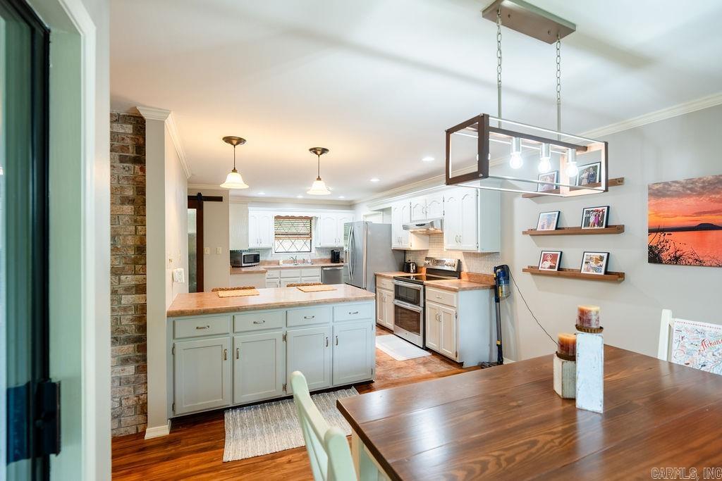 114 Edgemere Loop  Fairfield Bay, AR