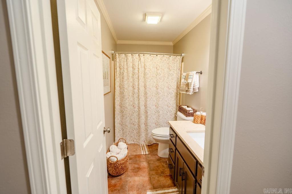 114 Edgemere Loop  Fairfield Bay, AR