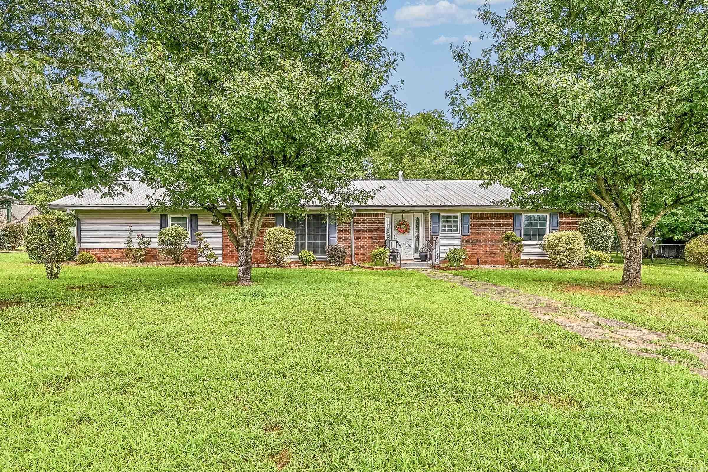 204 Isbell  Horatio, AR
