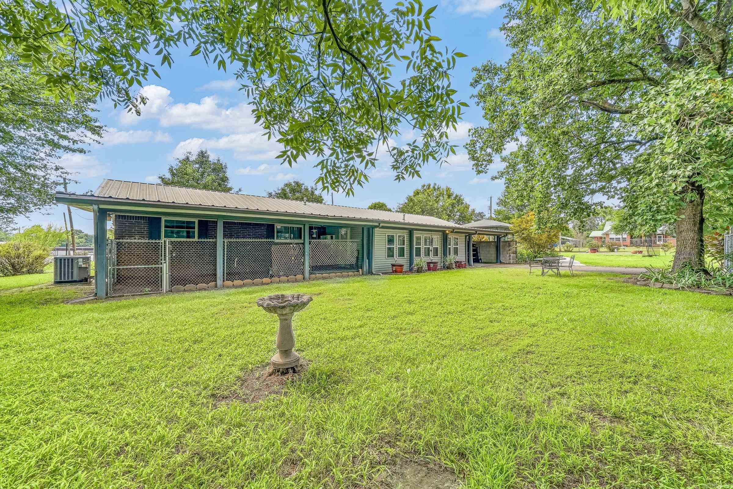 204 Isbell  Horatio, AR