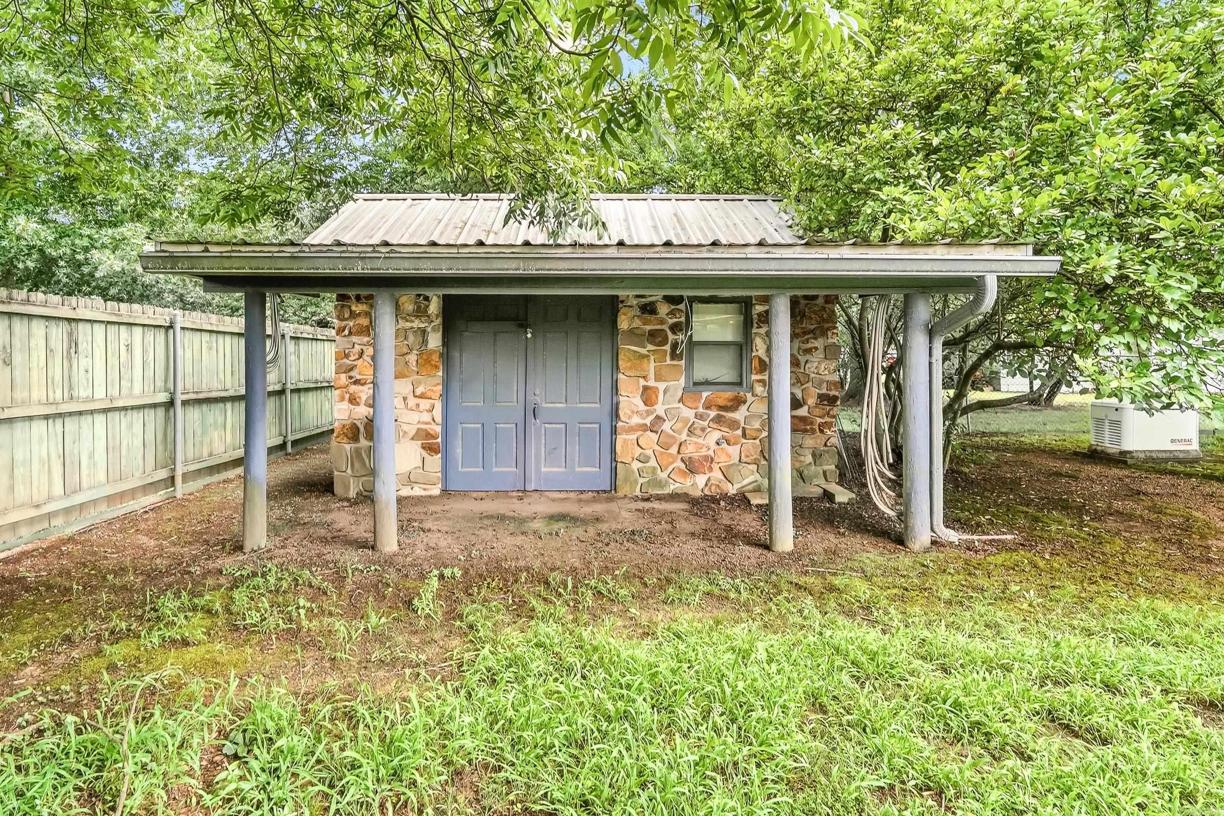 204 Isbell  Horatio, AR
