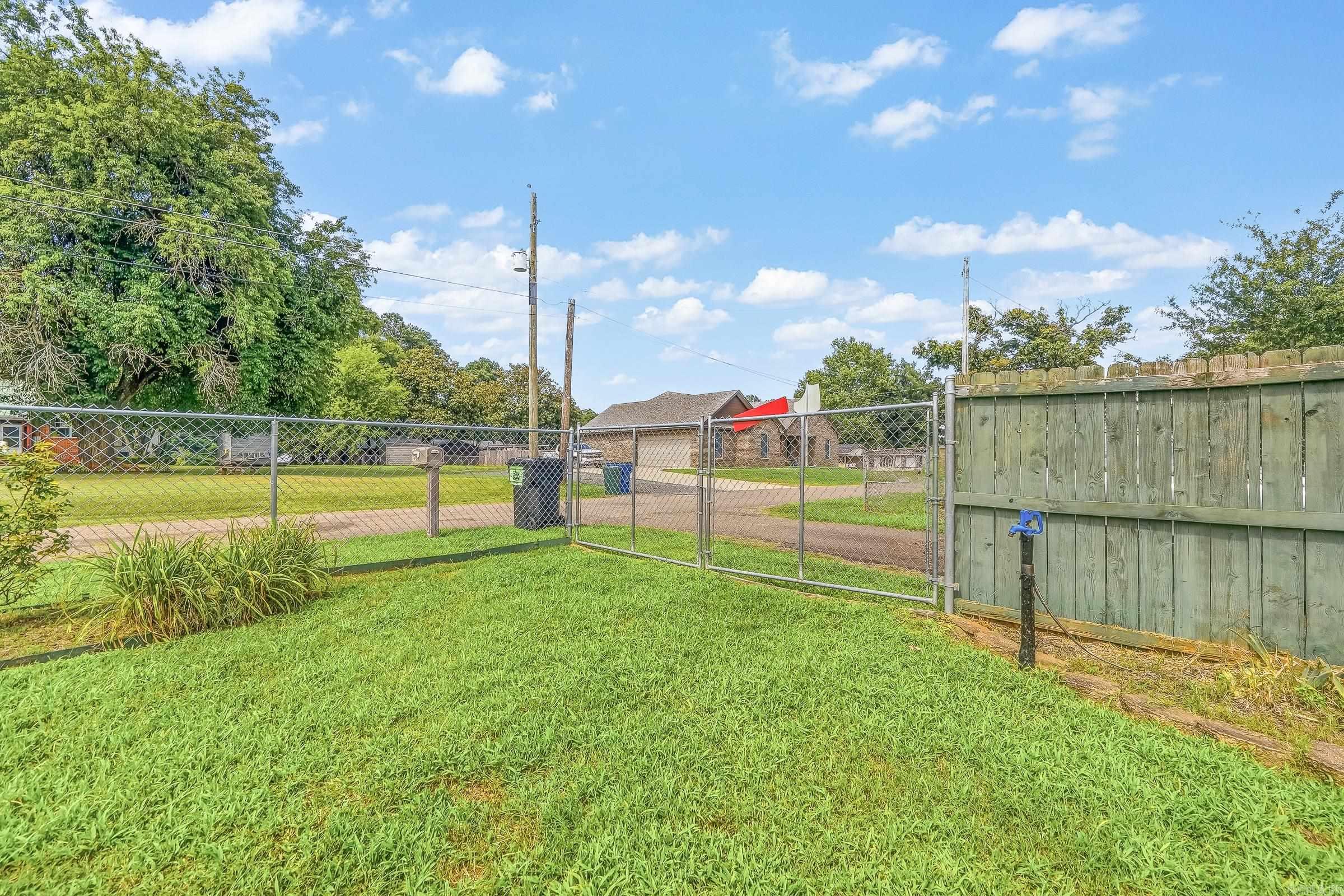 204 Isbell  Horatio, AR