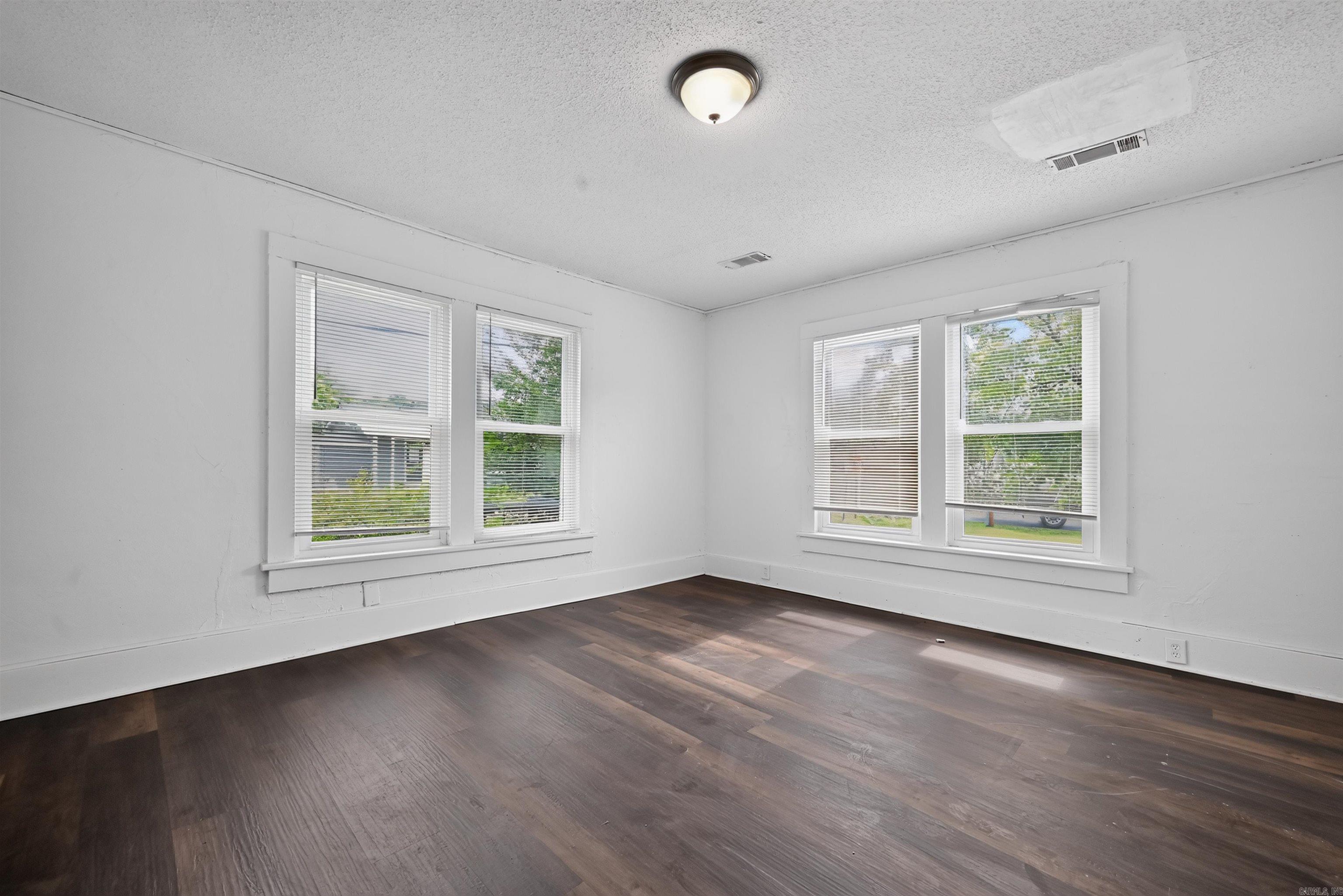 4625 Pike  North Little Rock, AR