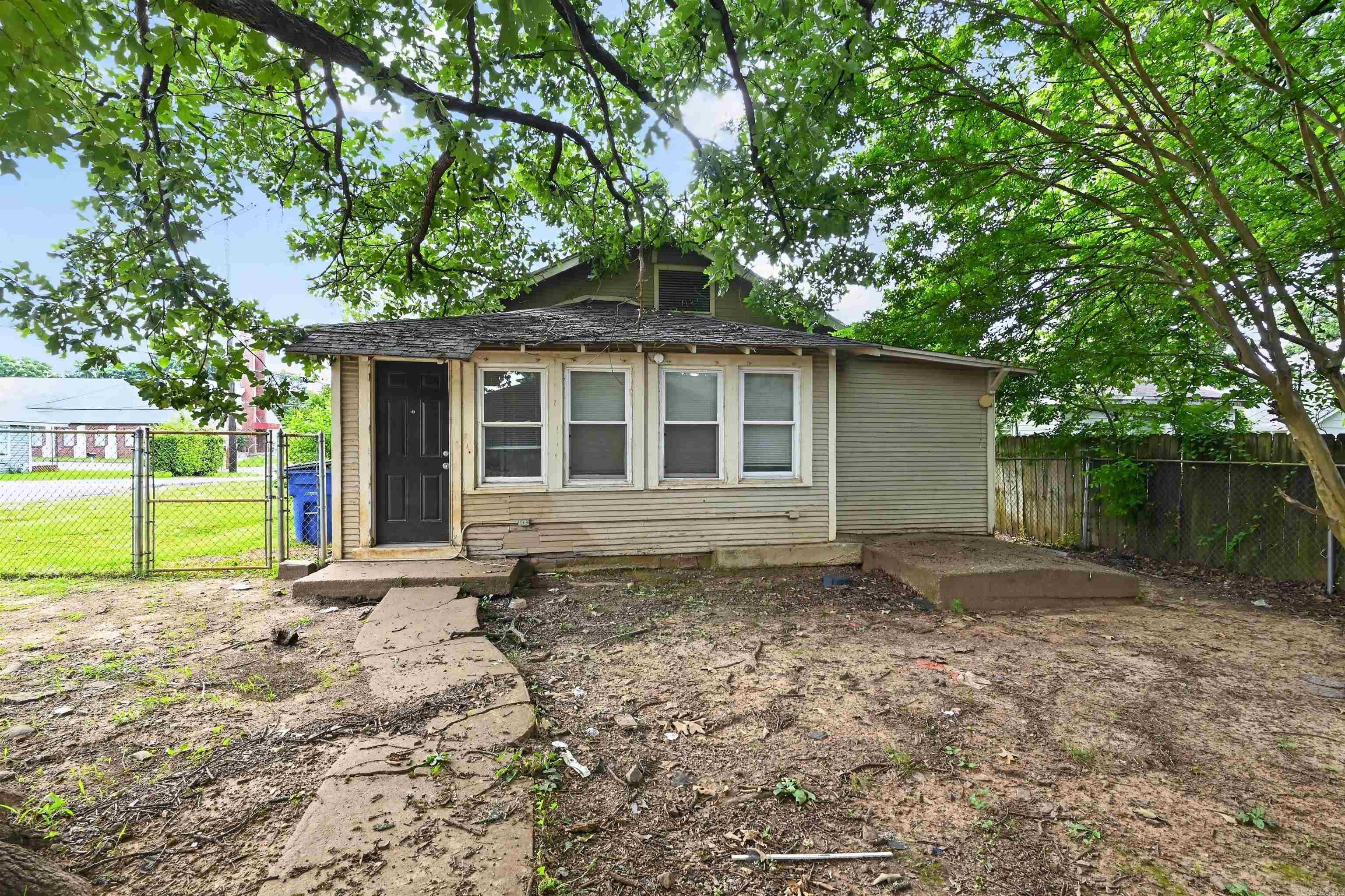 4625 Pike  North Little Rock, AR