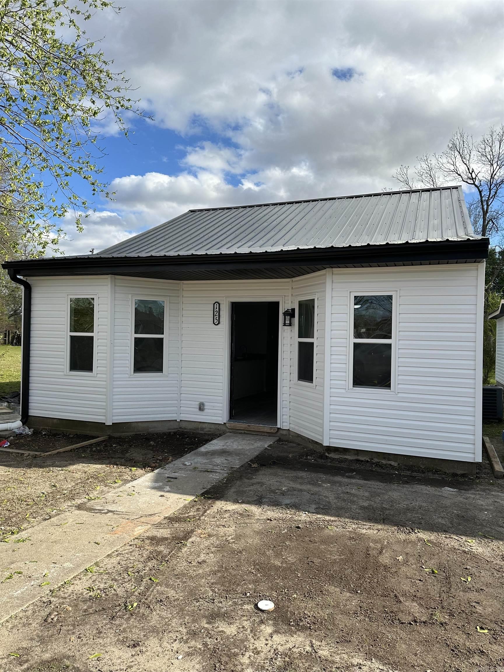 125 Mallard Cove  Trumann, AR