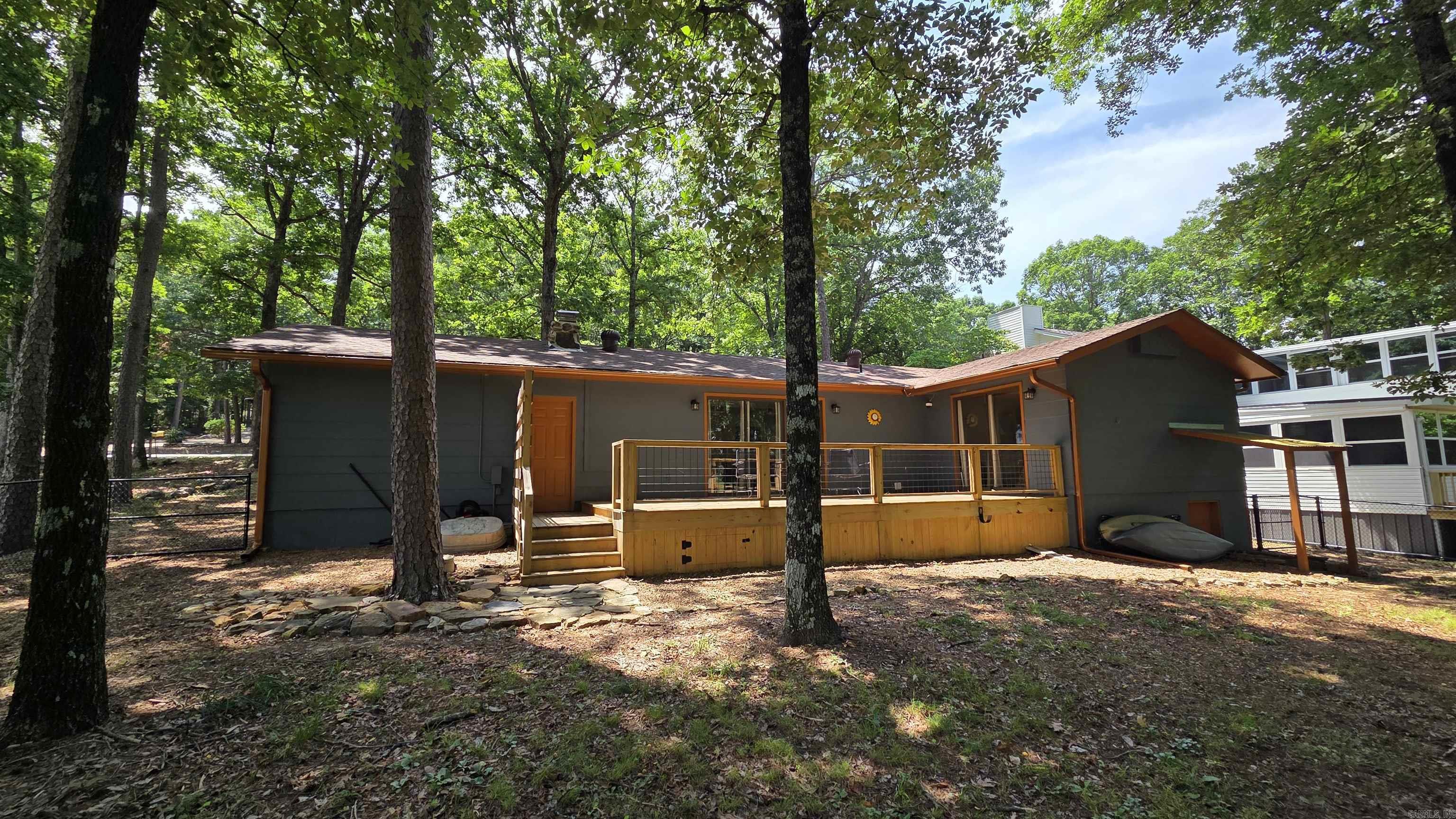 317 Castle Ridge  Fairfield Bay, AR