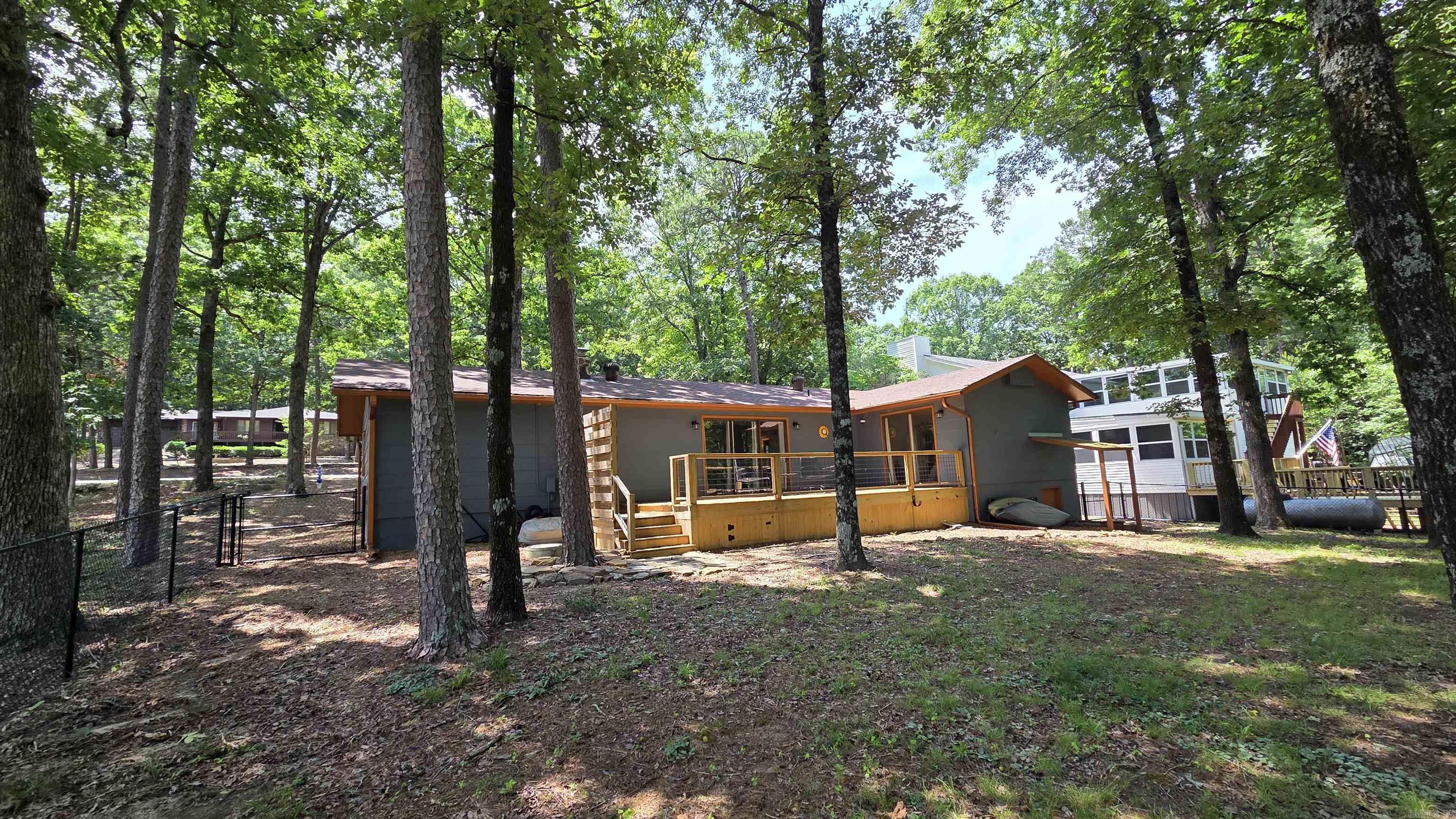 317 Castle Ridge  Fairfield Bay, AR