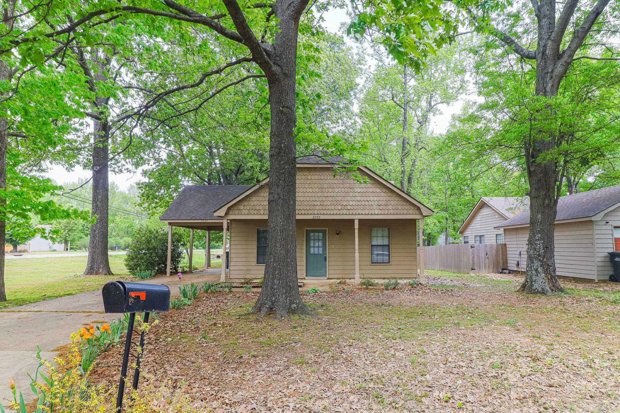 2300 Biltmore  Jonesboro, AR