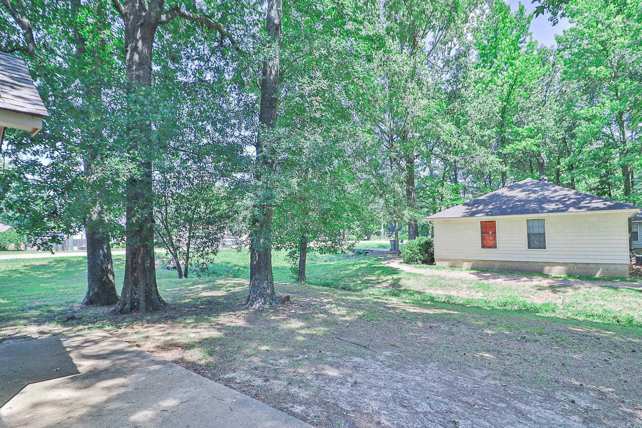 2300 Biltmore  Jonesboro, AR