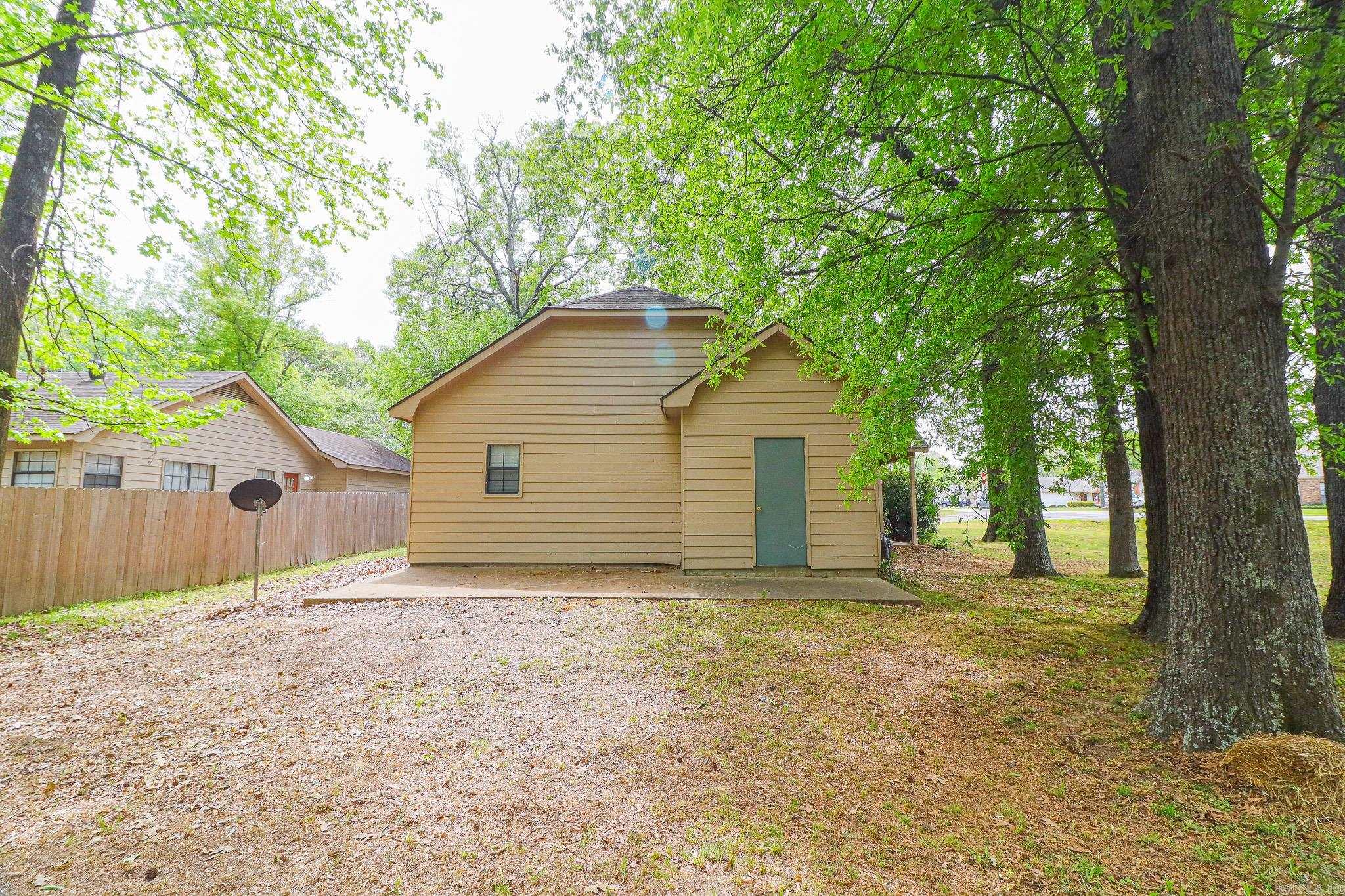 2300 Biltmore  Jonesboro, AR