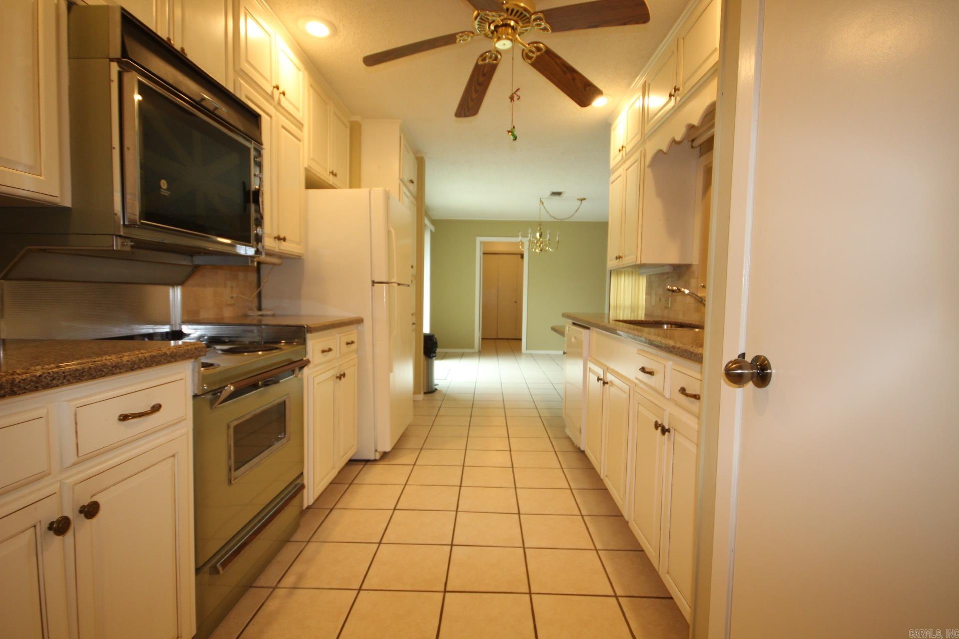 1407 Wildwood  Nashville, AR