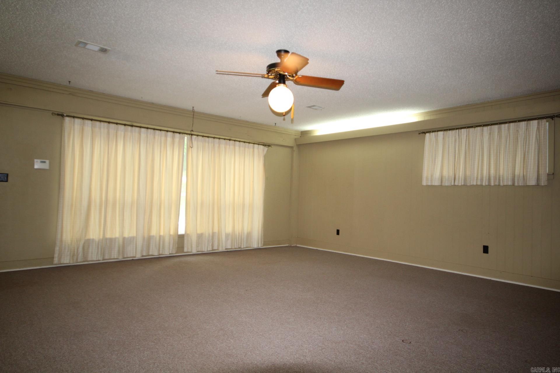 1407 Wildwood  Nashville, AR