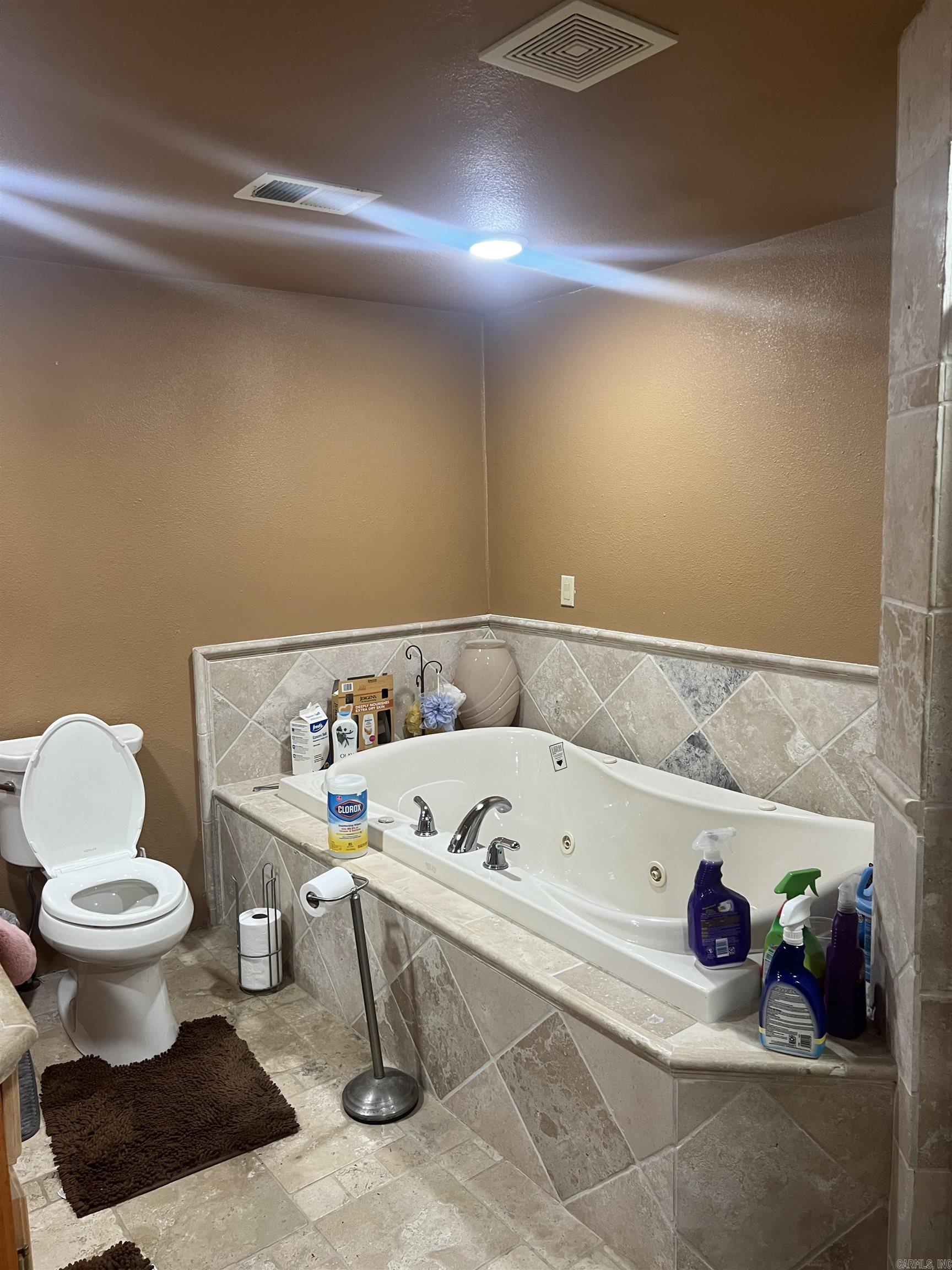 218 N 1st St Madison, AR 72359