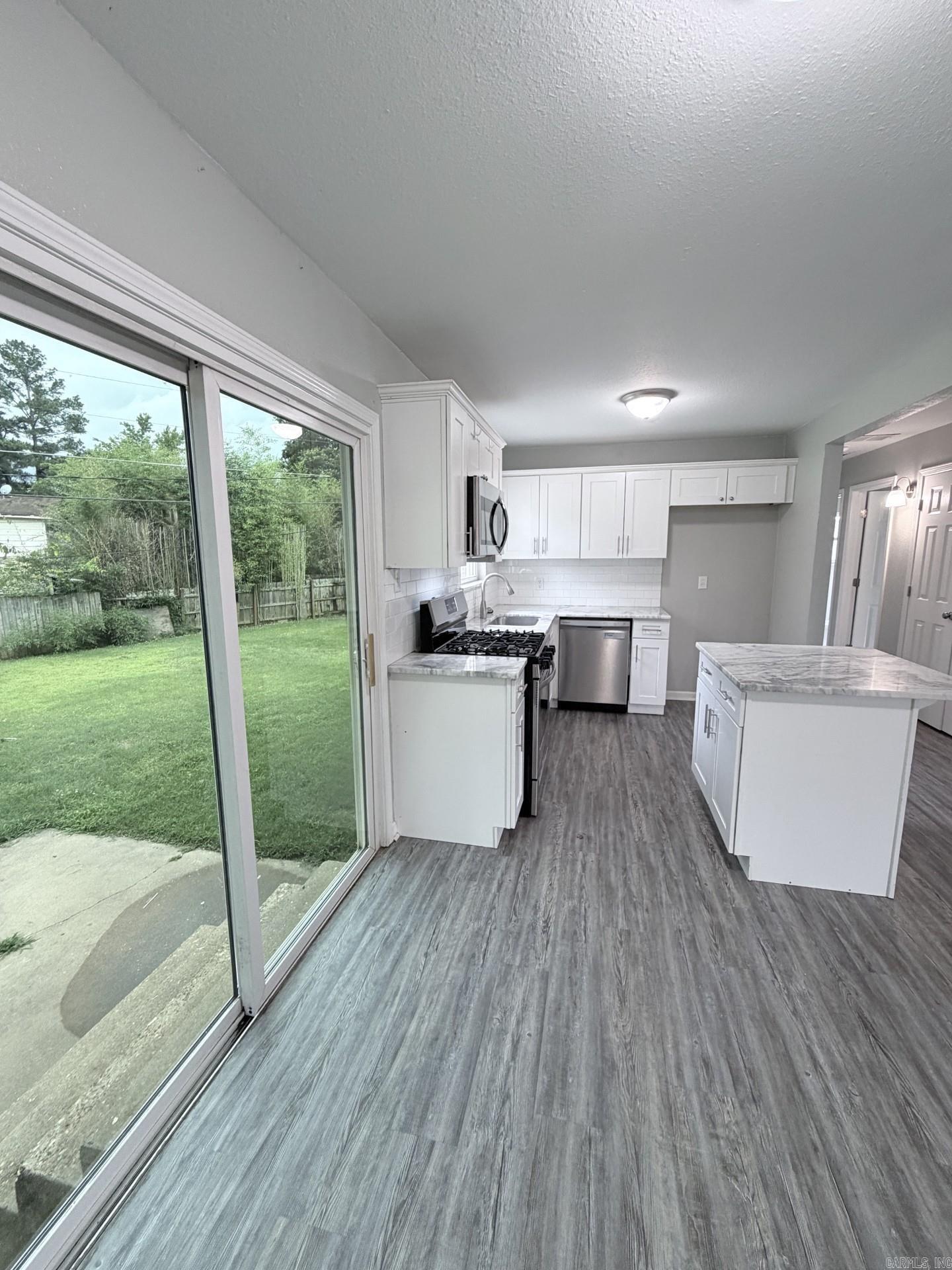 1606 Lariat  Sherwood, AR