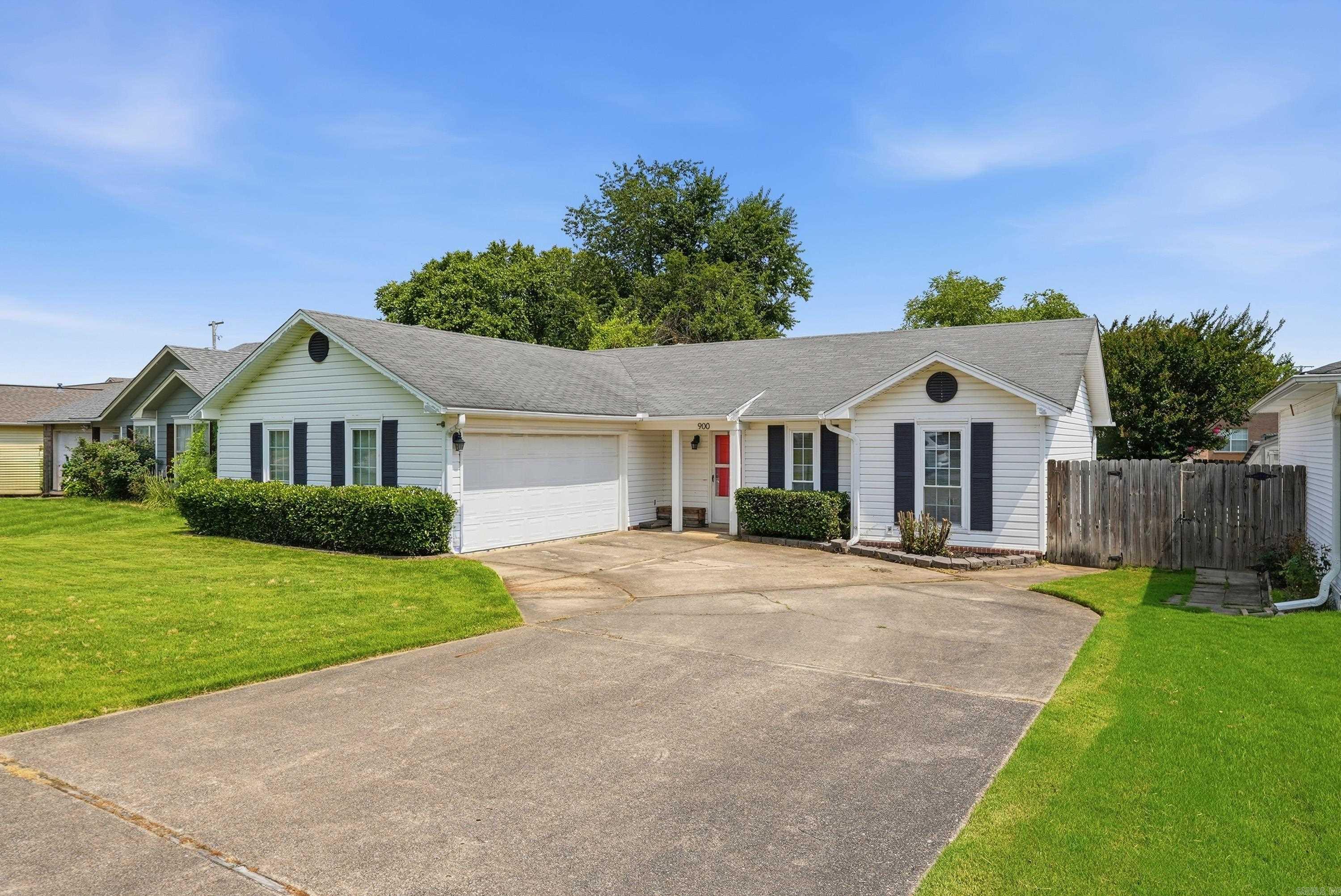 900 Edgewood  Bryant, AR