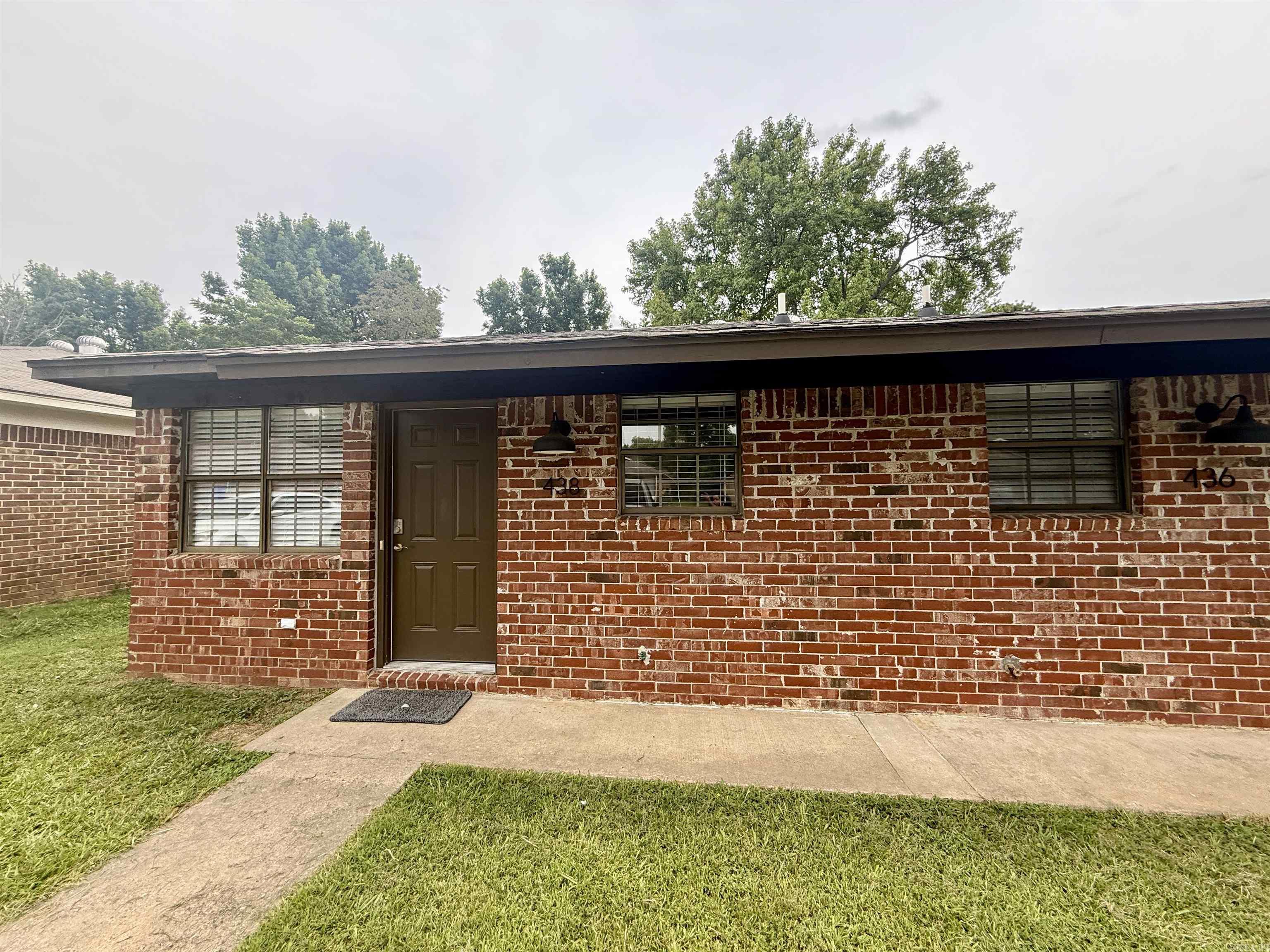 438 Helen St  Conway, AR