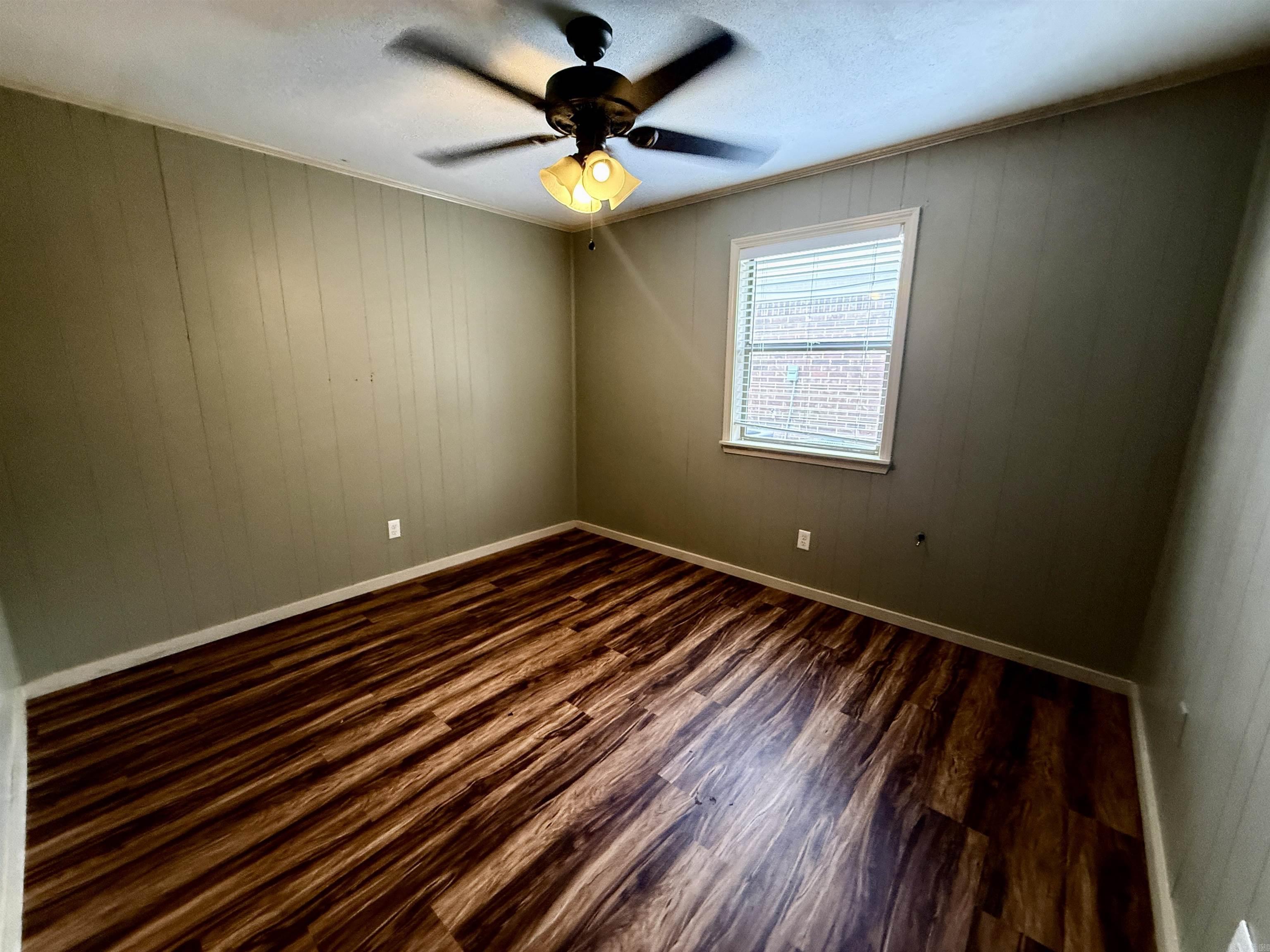 438 Helen St  Conway, AR