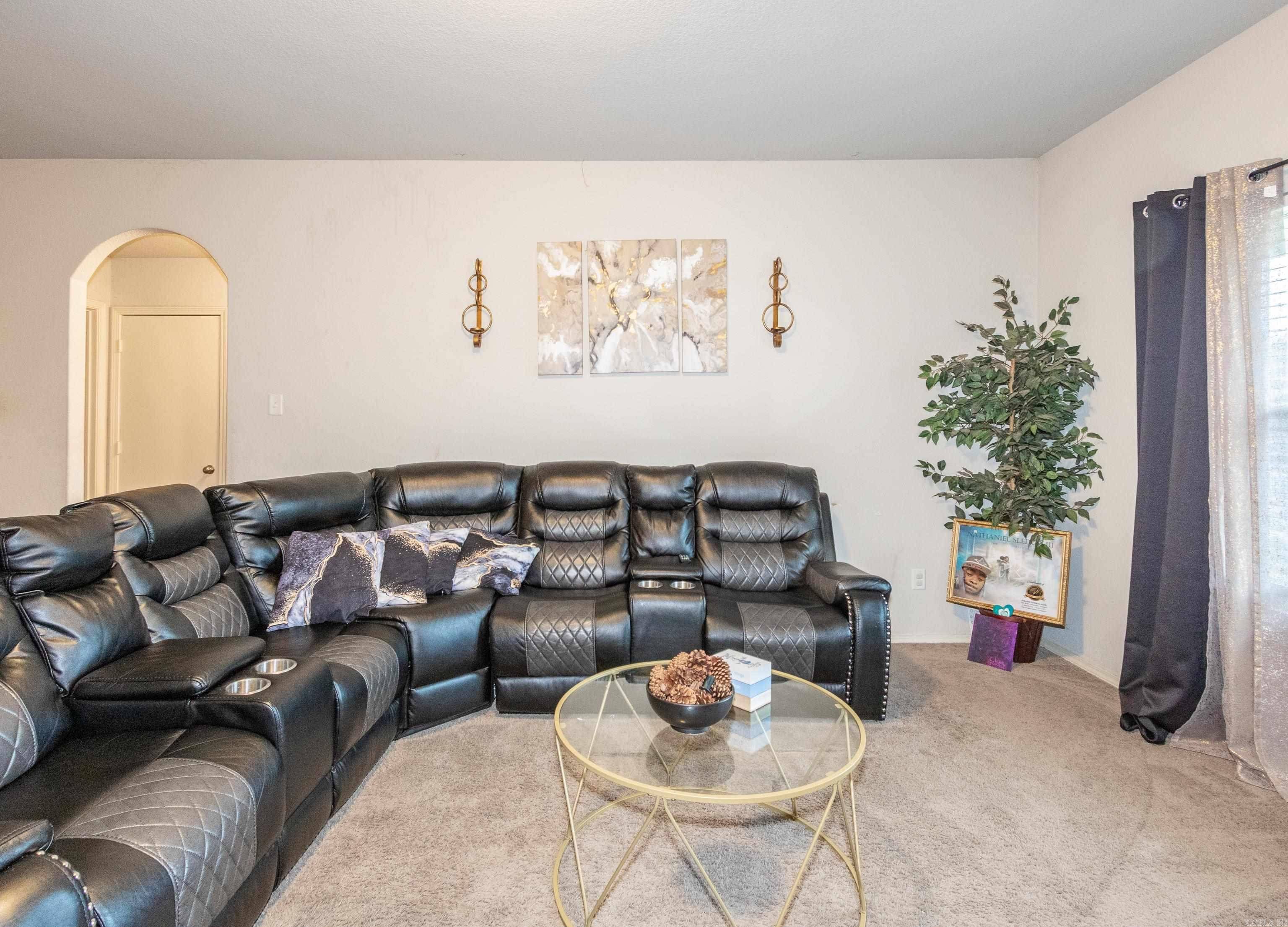 6081 Saddle Hill  Shannon Hills, AR