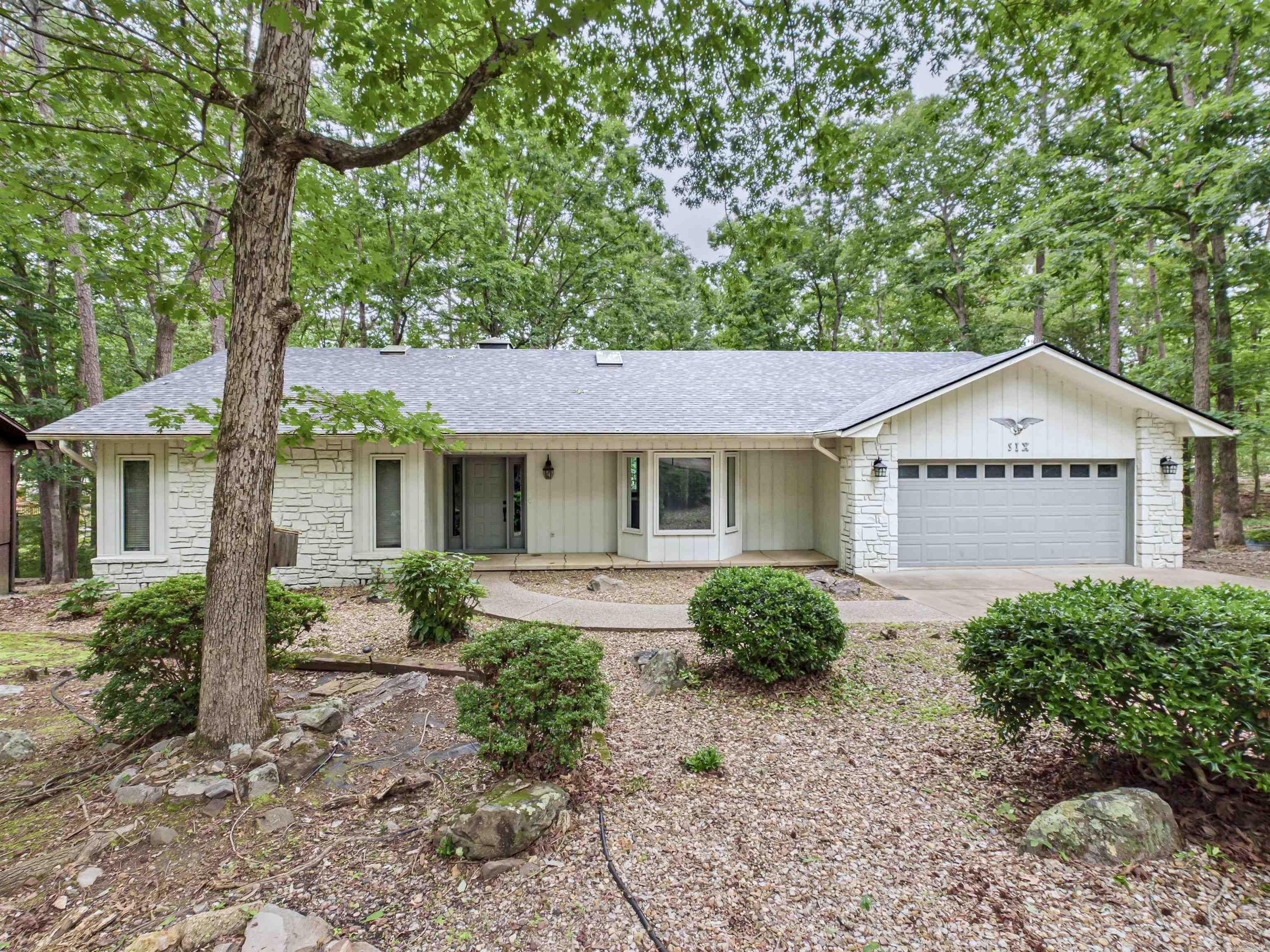 6 Castellon  Hot Springs Village, AR