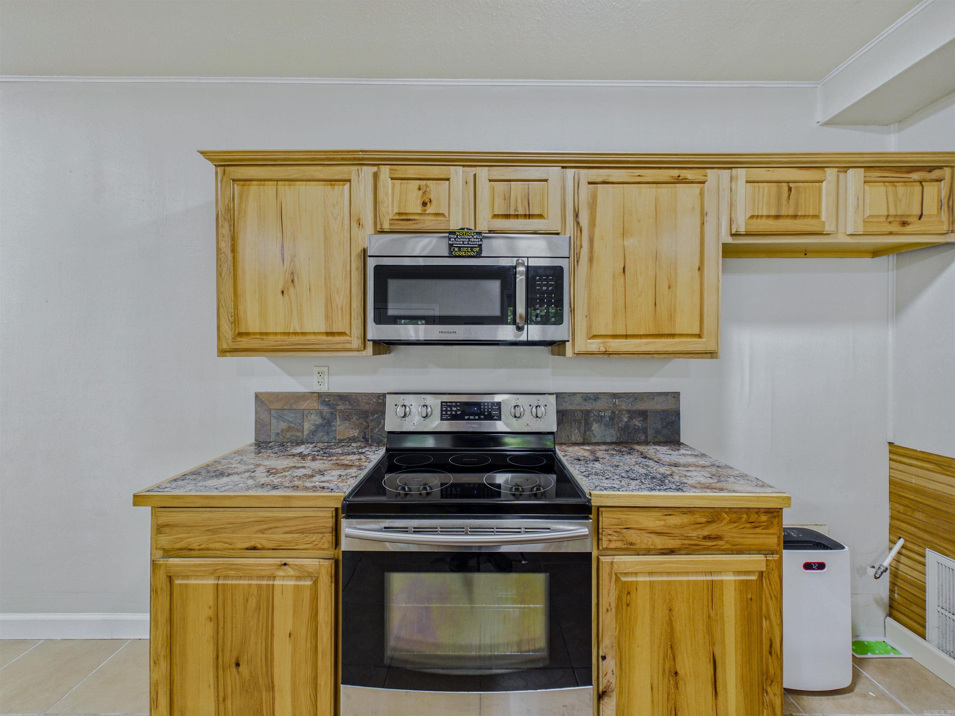 6 Castellon  Hot Springs Village, AR