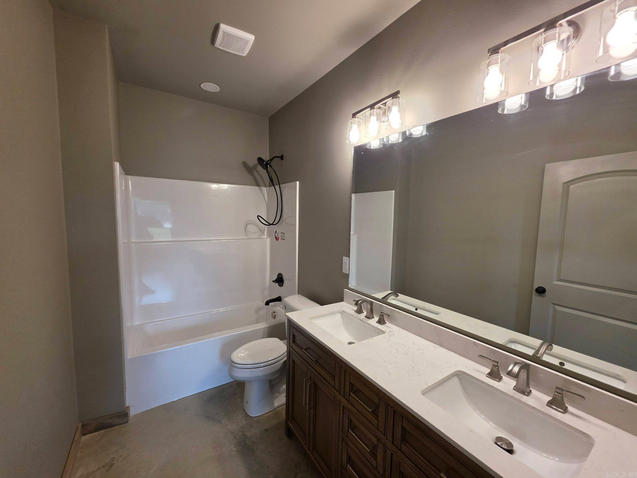 410 Olivia Dr  Newport, AR