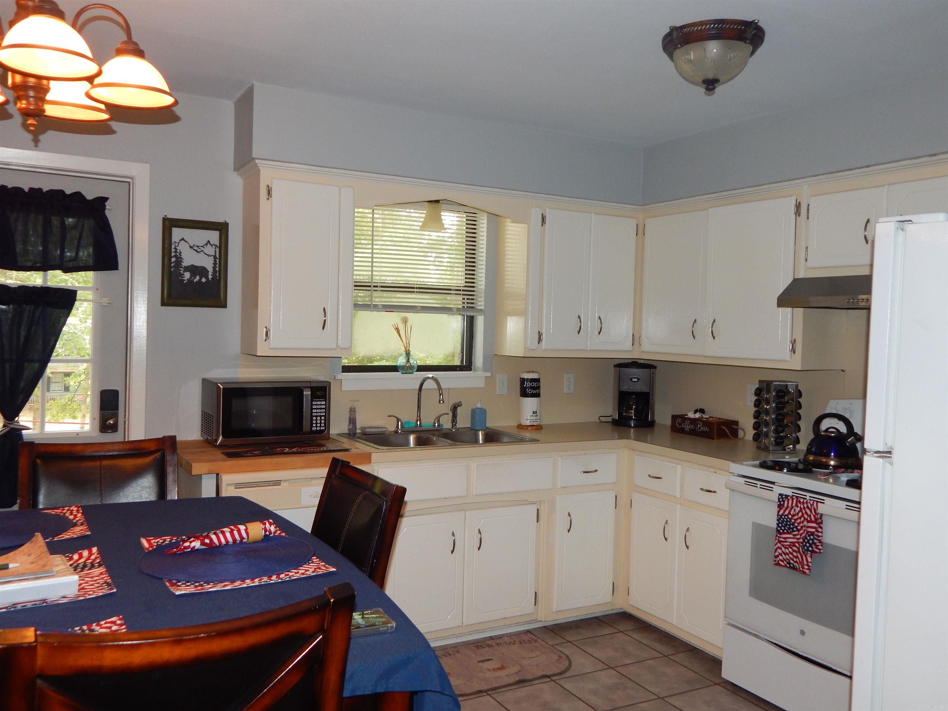 608 Optimistic  Heber Springs, AR