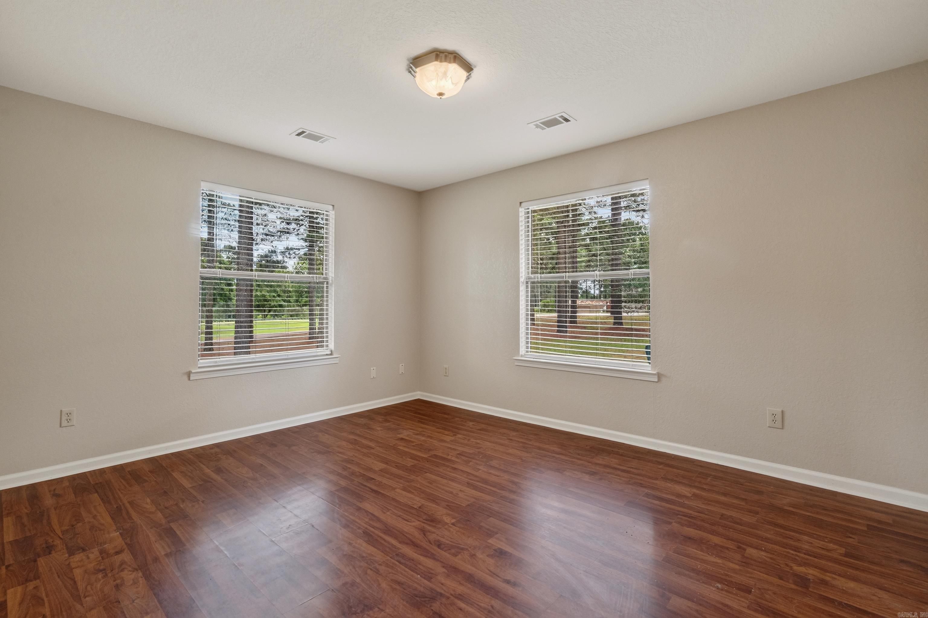 290 Mountain View  Bismarck, AR