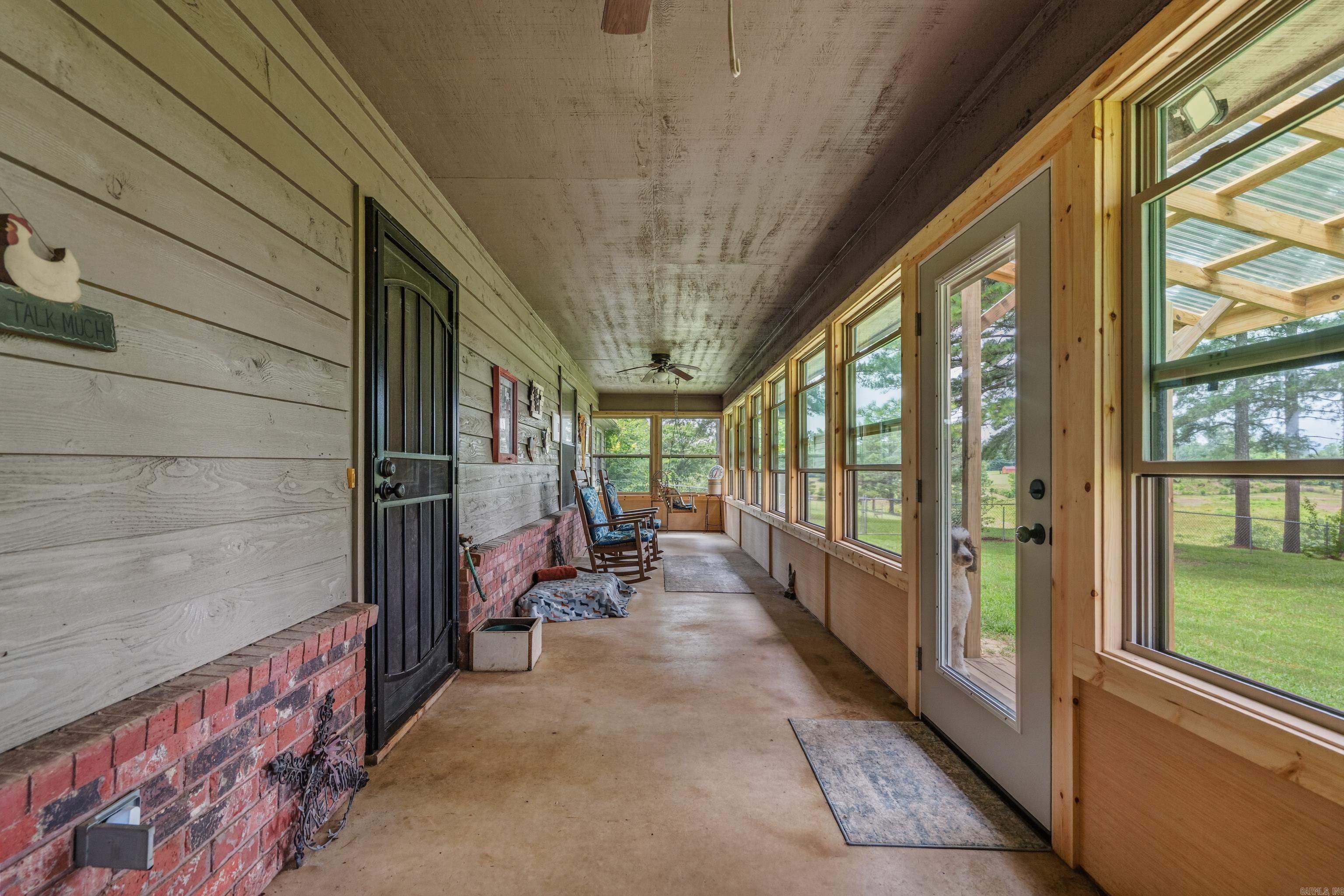 290 Mountain View  Bismarck, AR
