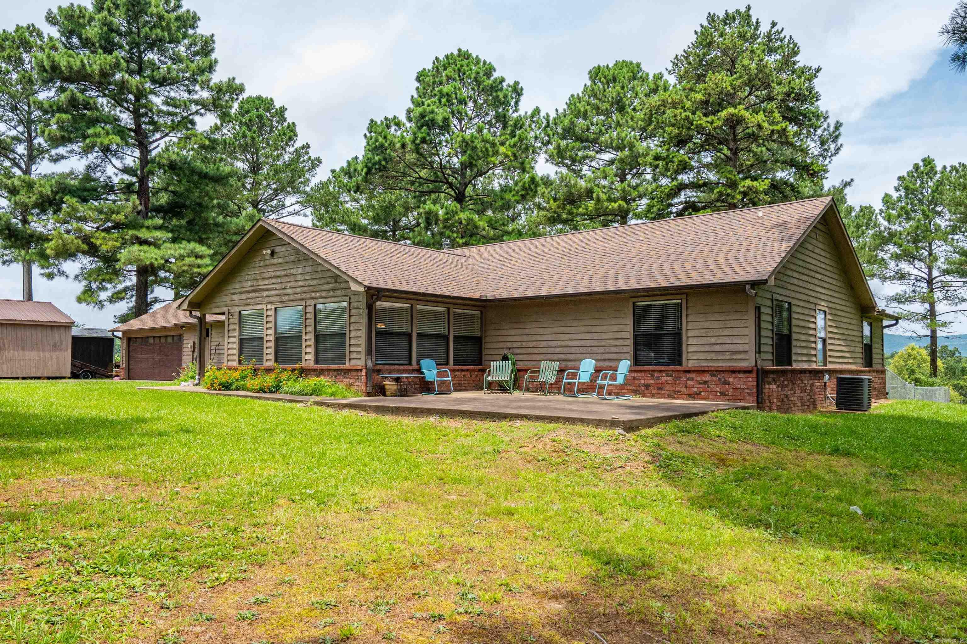 290 Mountain View  Bismarck, AR