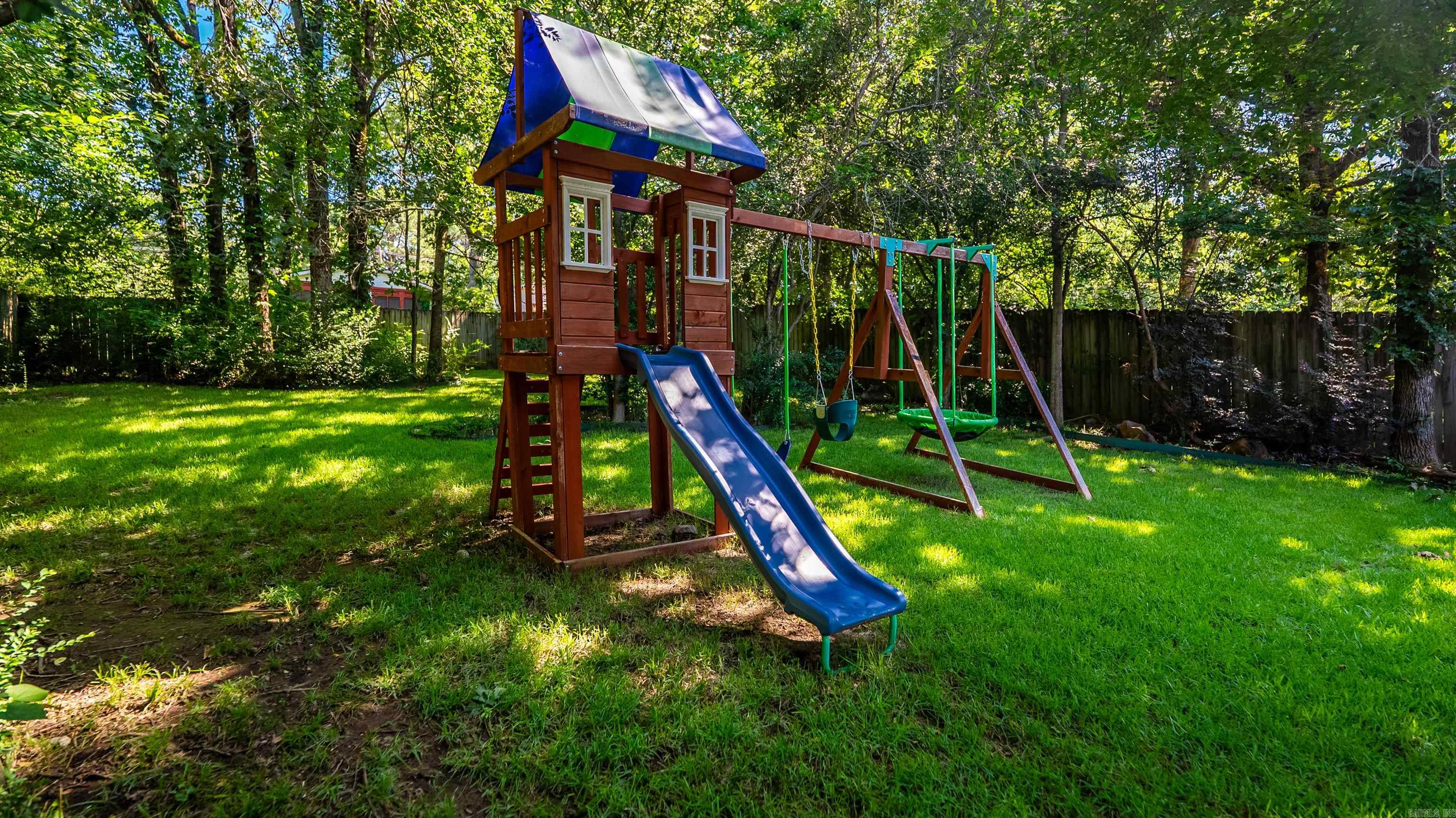 7216 N  Little Rock, AR