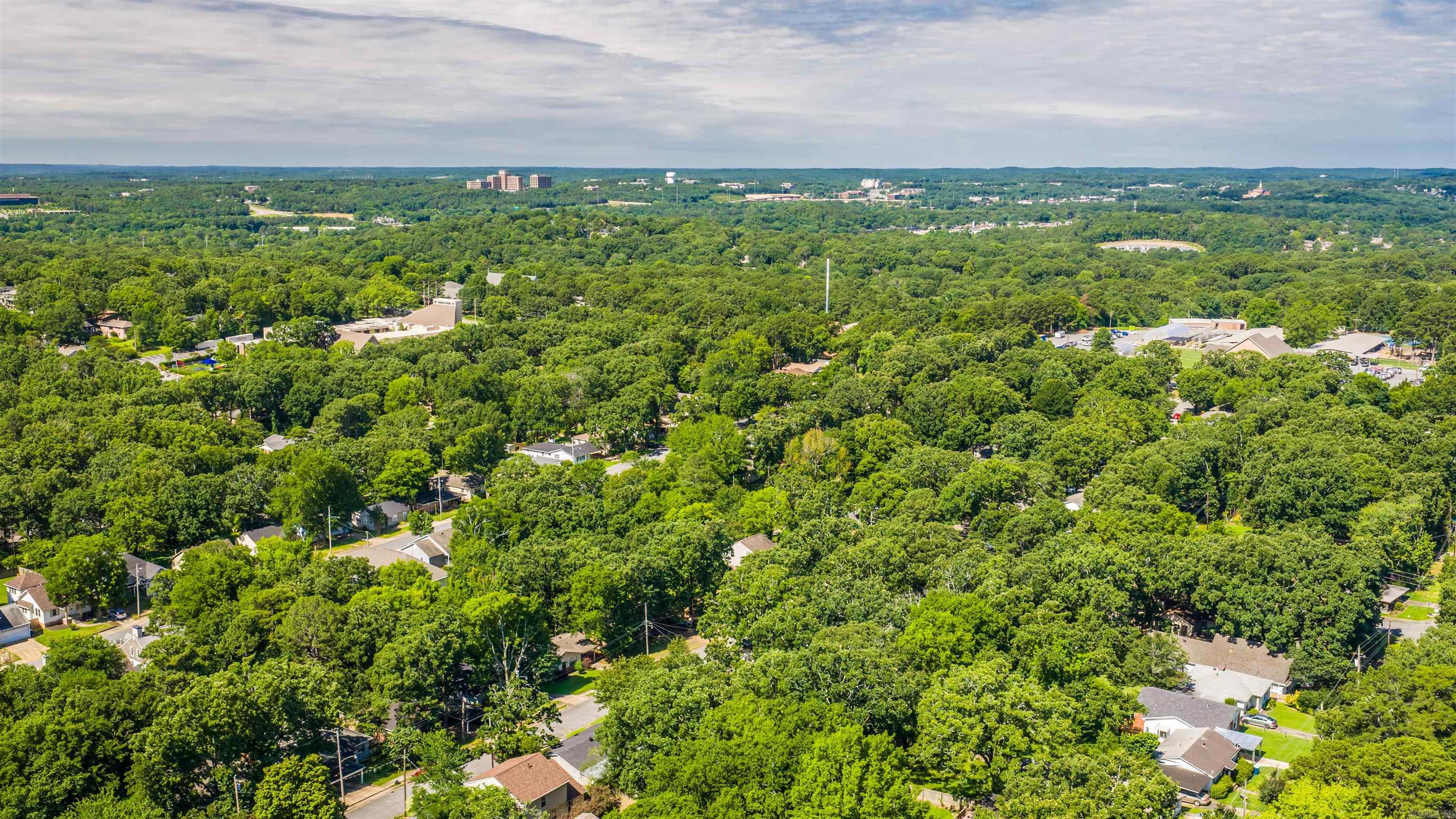 7216 N  Little Rock, AR