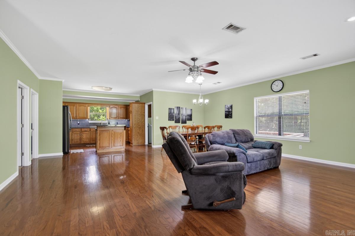 6618 Foxrun East End Dr  Mabelvale, AR