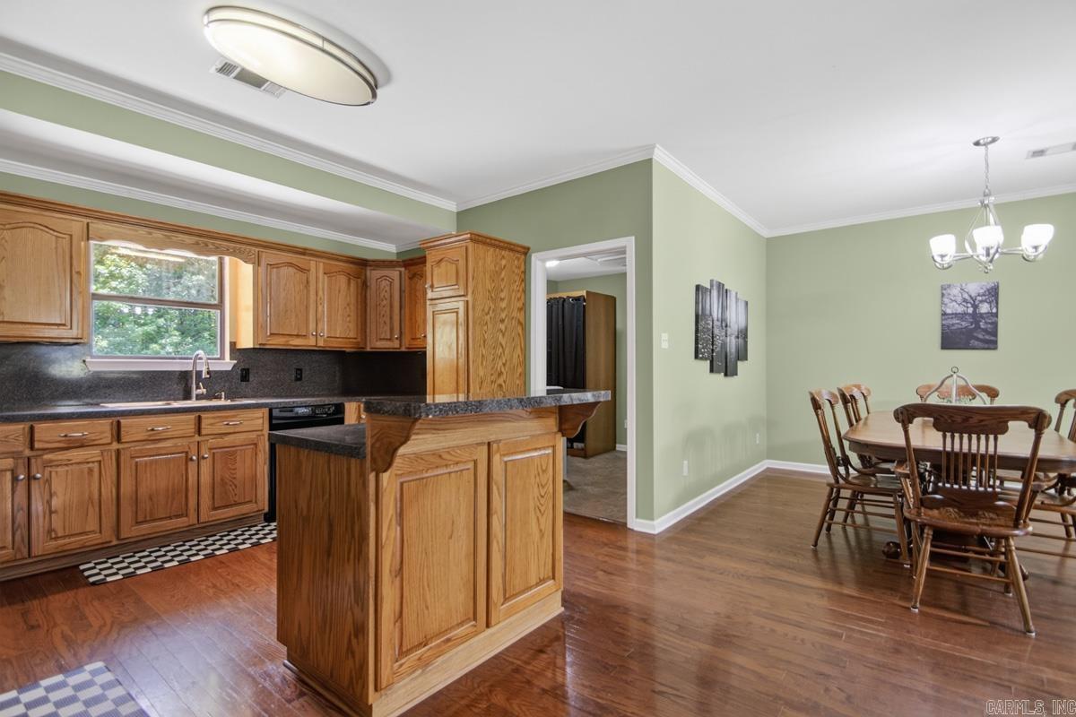 6618 Foxrun East End Dr  Mabelvale, AR