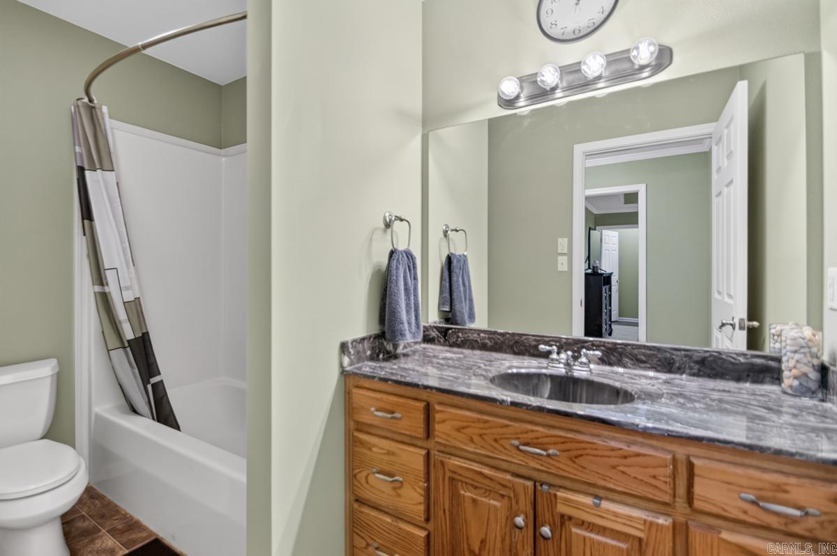 6618 Foxrun East End Dr  Mabelvale, AR