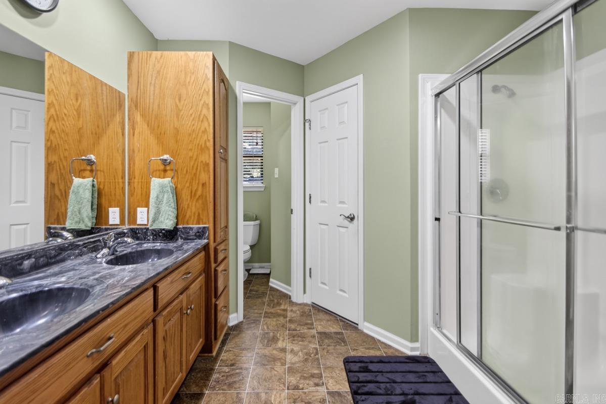 6618 Foxrun East End Dr  Mabelvale, AR