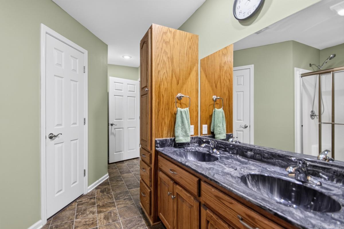 6618 Foxrun East End Dr  Mabelvale, AR