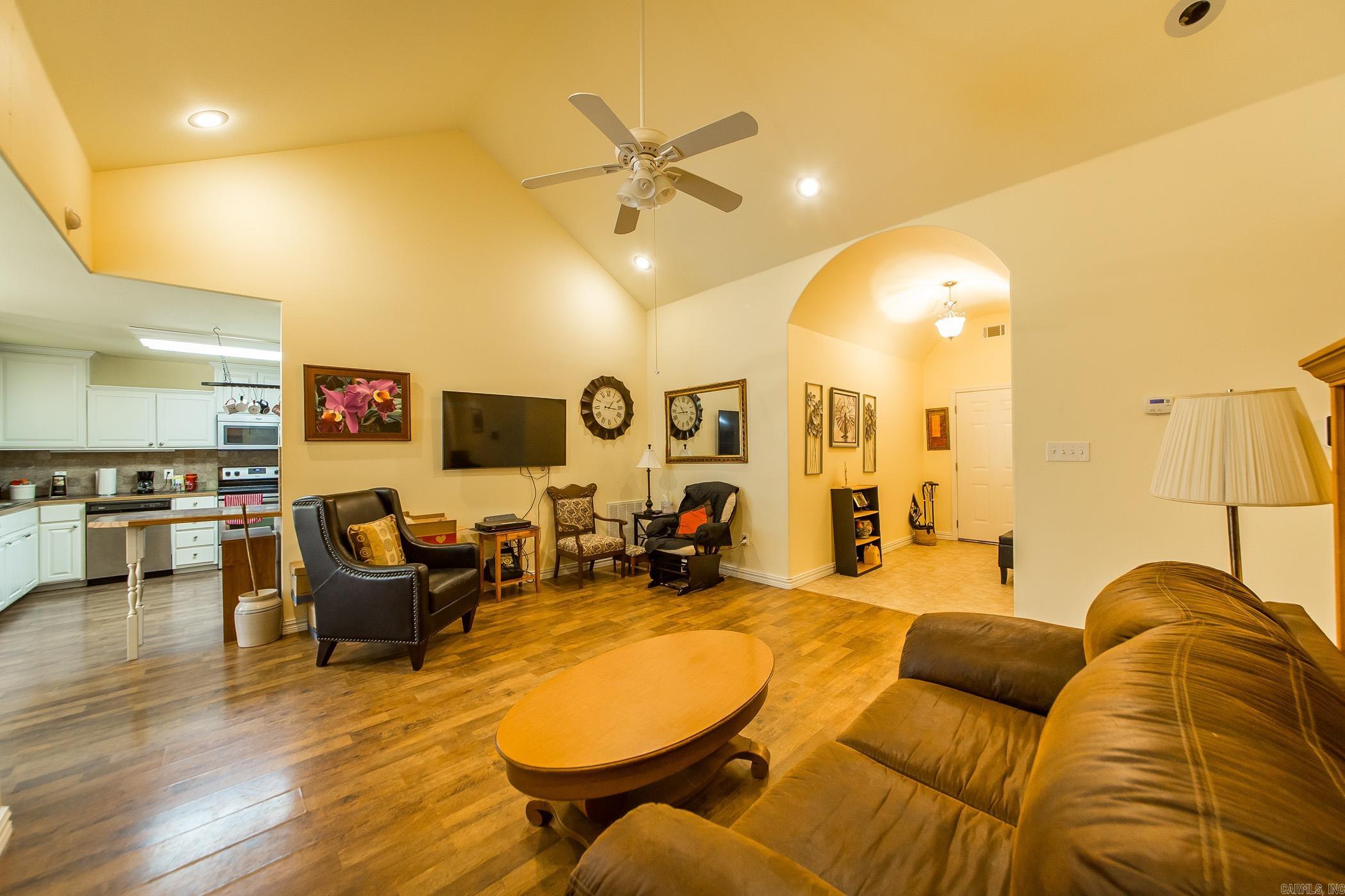 8 Cross Street Mayflower, AR 72106