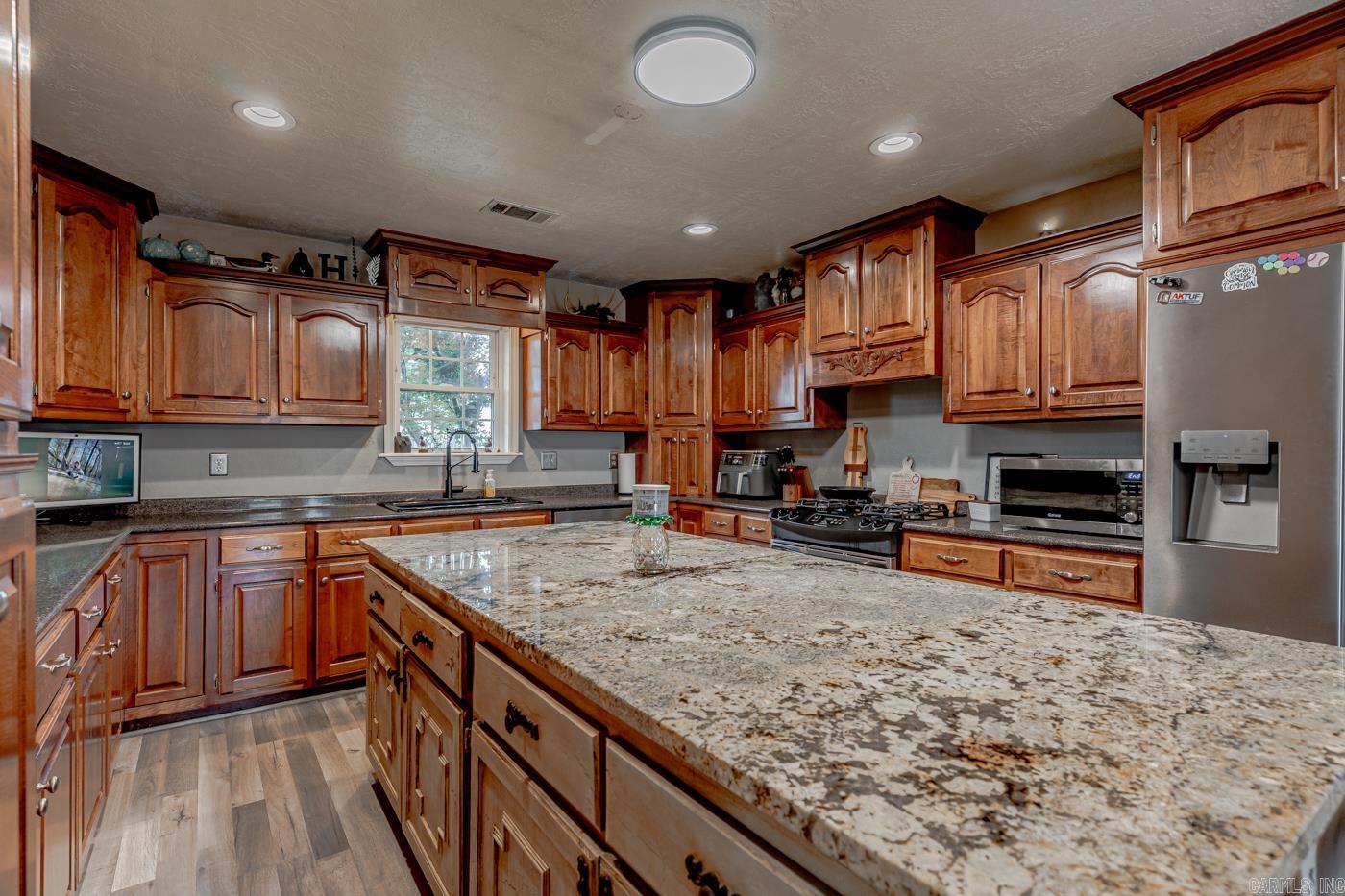 401 Penny Dr  Gosnell, AR