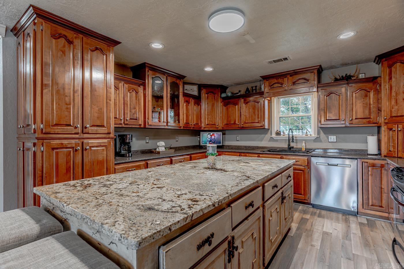 401 Penny Dr  Gosnell, AR