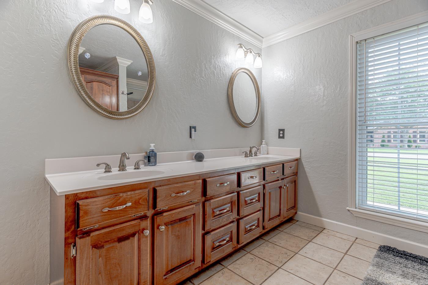 401 Penny Dr  Gosnell, AR