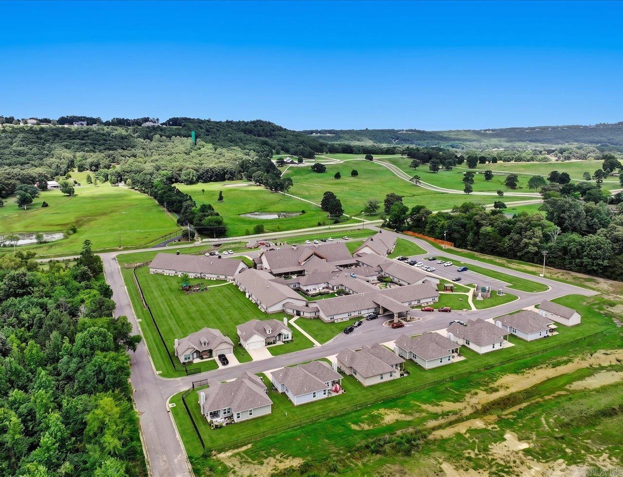 697 Bradley Cove  Russellville, AR
