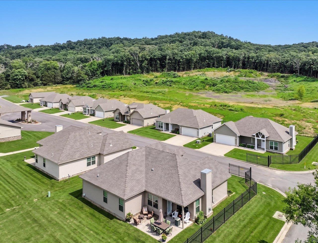 697 Bradley Cove  Russellville, AR