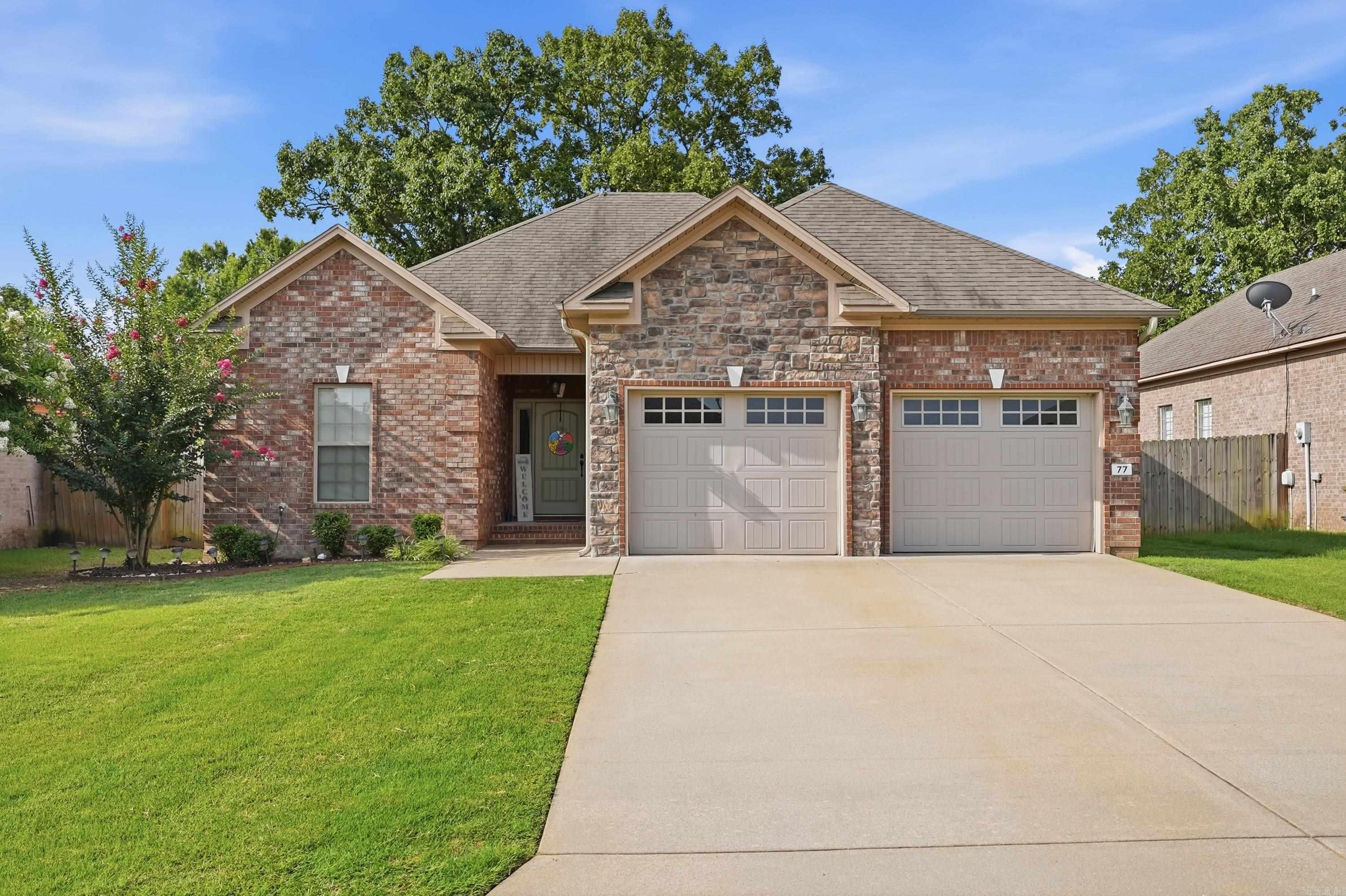 77 Oak Tree  Conway, AR