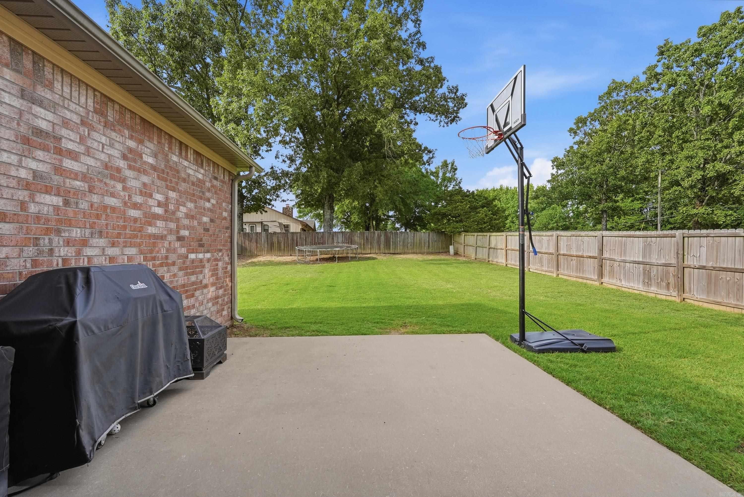 77 Oak Tree  Conway, AR