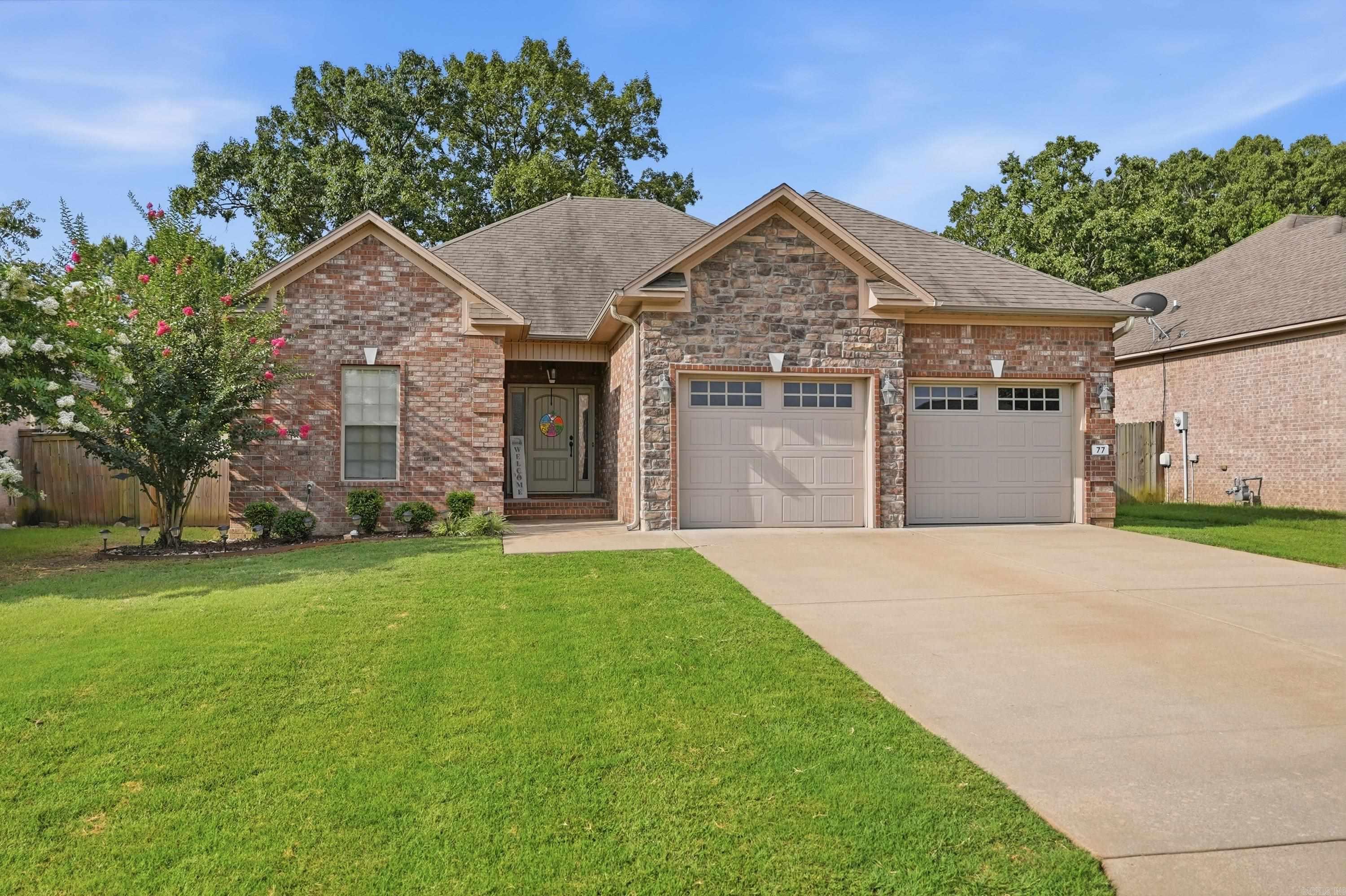 77 Oak Tree  Conway, AR